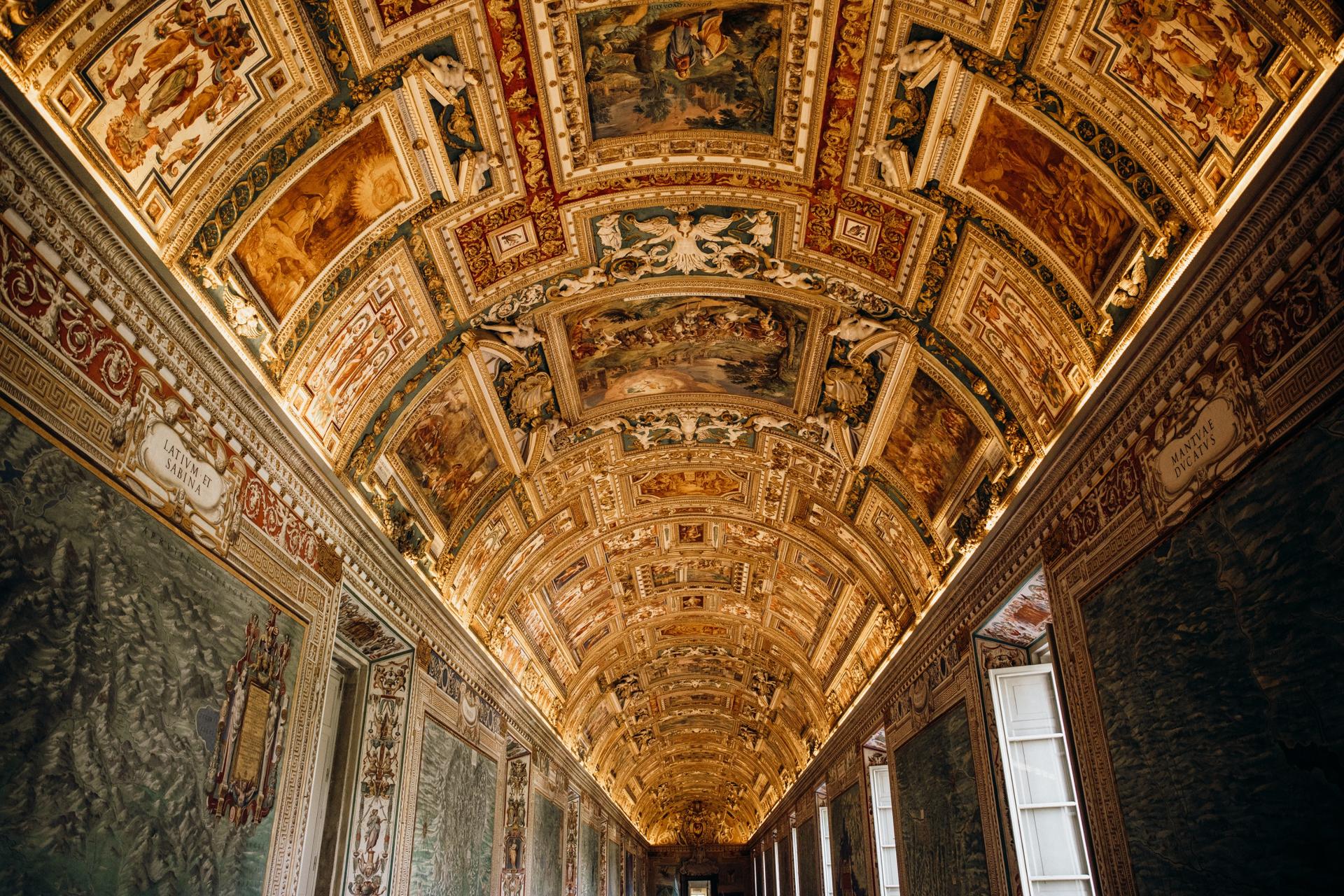 Early Morning Vatican Museums and Sistine Chapel Guided Tour - Thumbnail 11