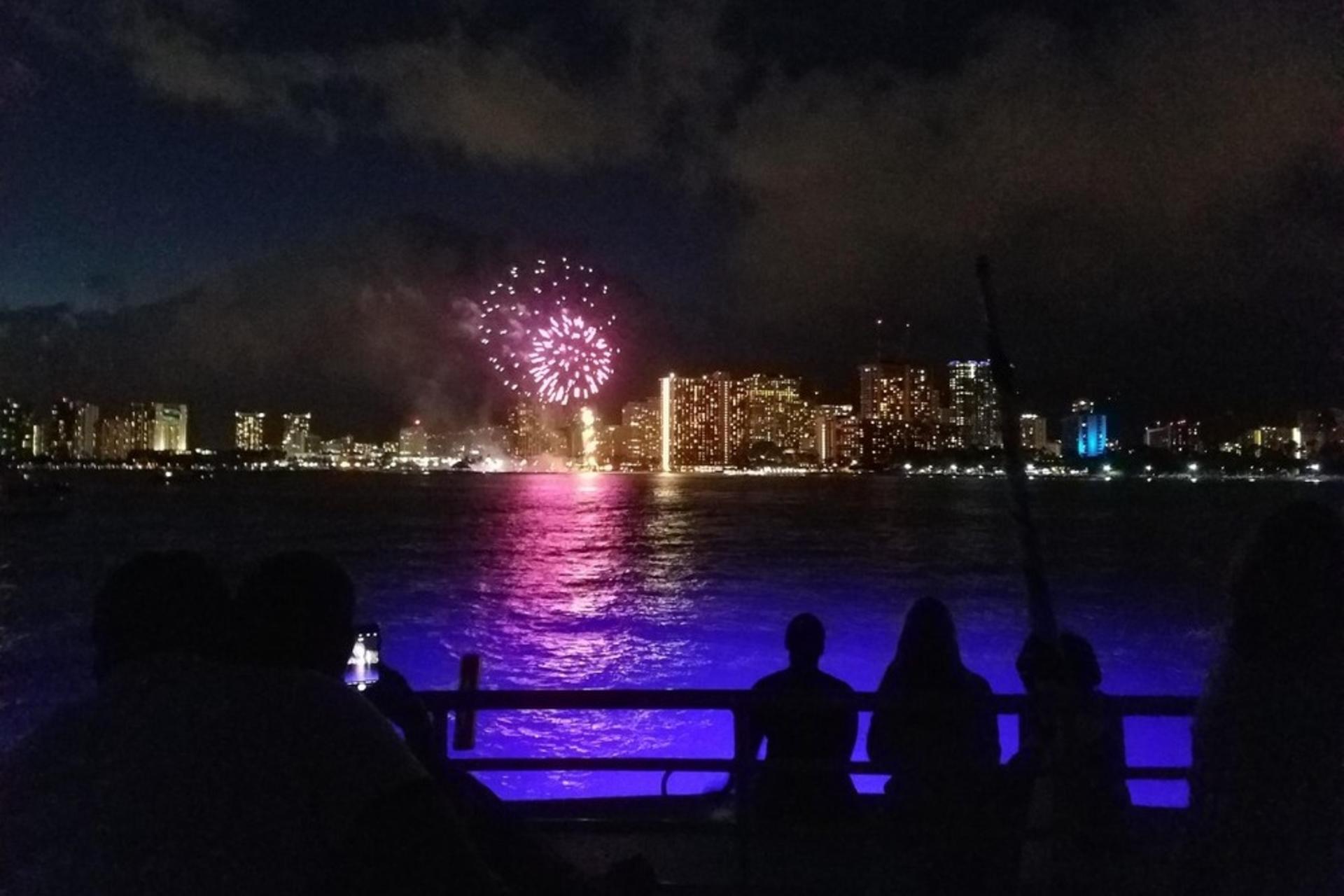 Fireworks Cruise in Oahu  - Thumbnail 3
