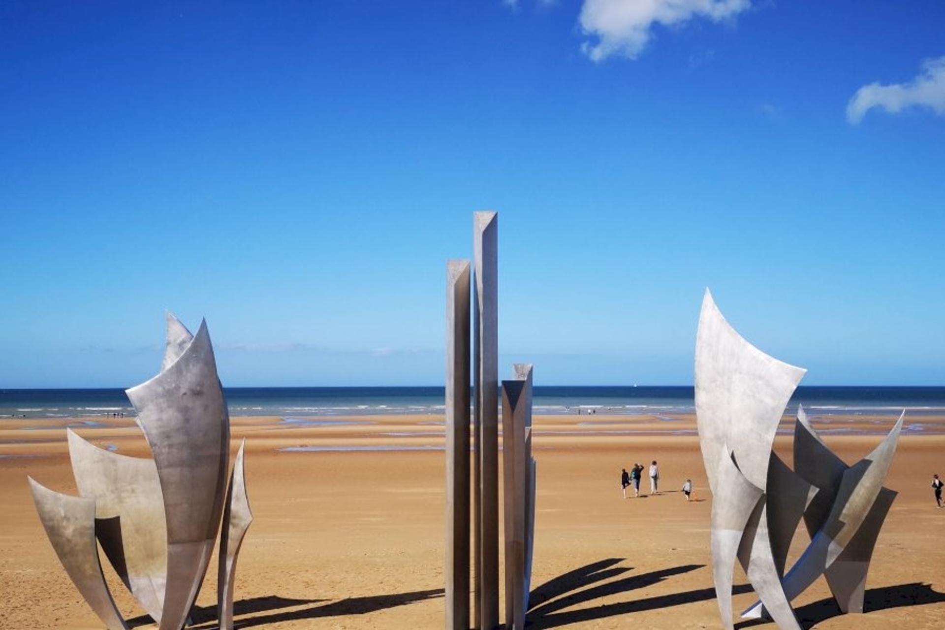 Normandy U.S. Sector, D-Day Half Day Tour from Bayeux  - Thumbnail 2