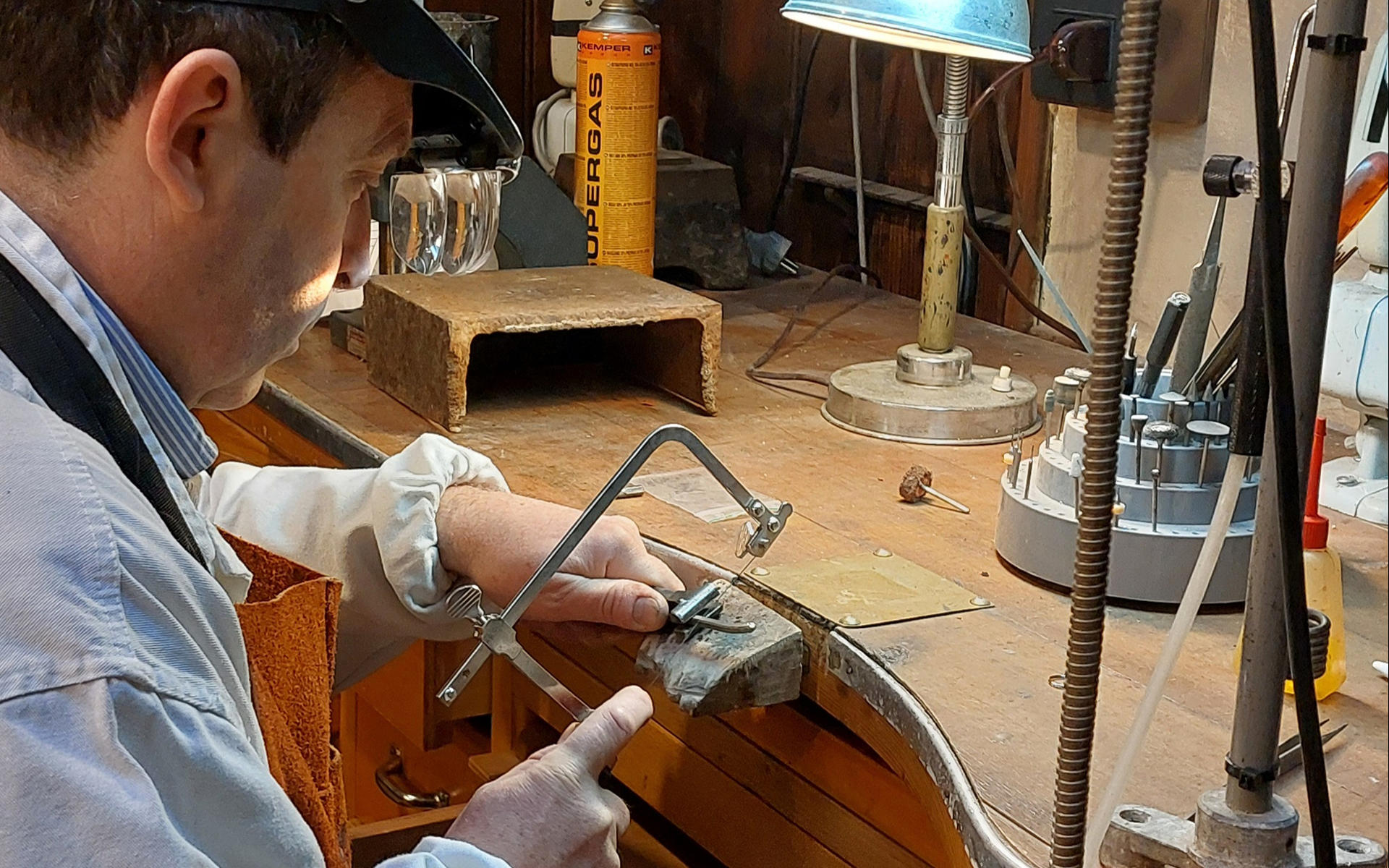 Private Silver Ring Making Workshop in Venice - Thumbnail 4