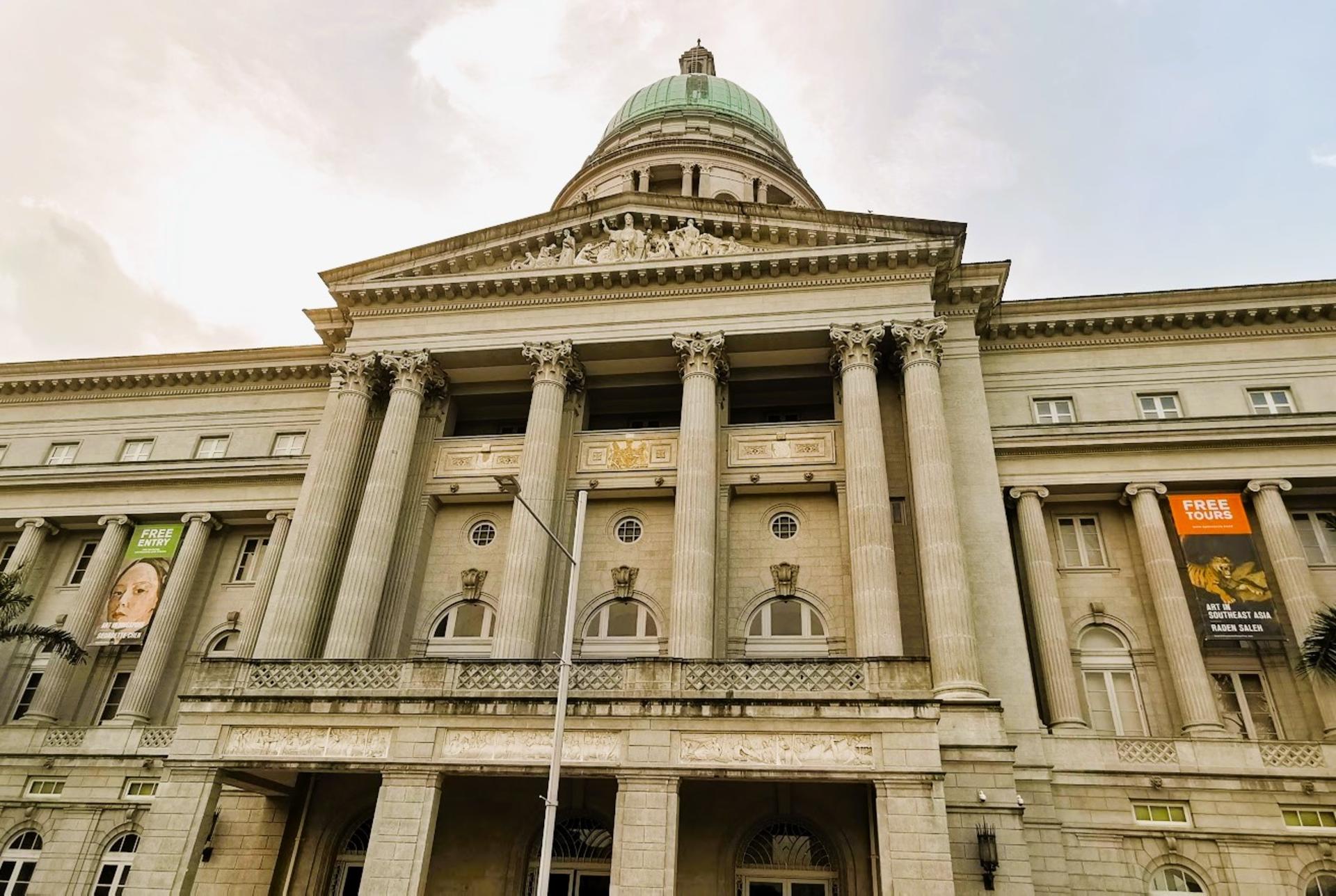 Singapore City Hall Half-Day Colonial History Tour - Image 1