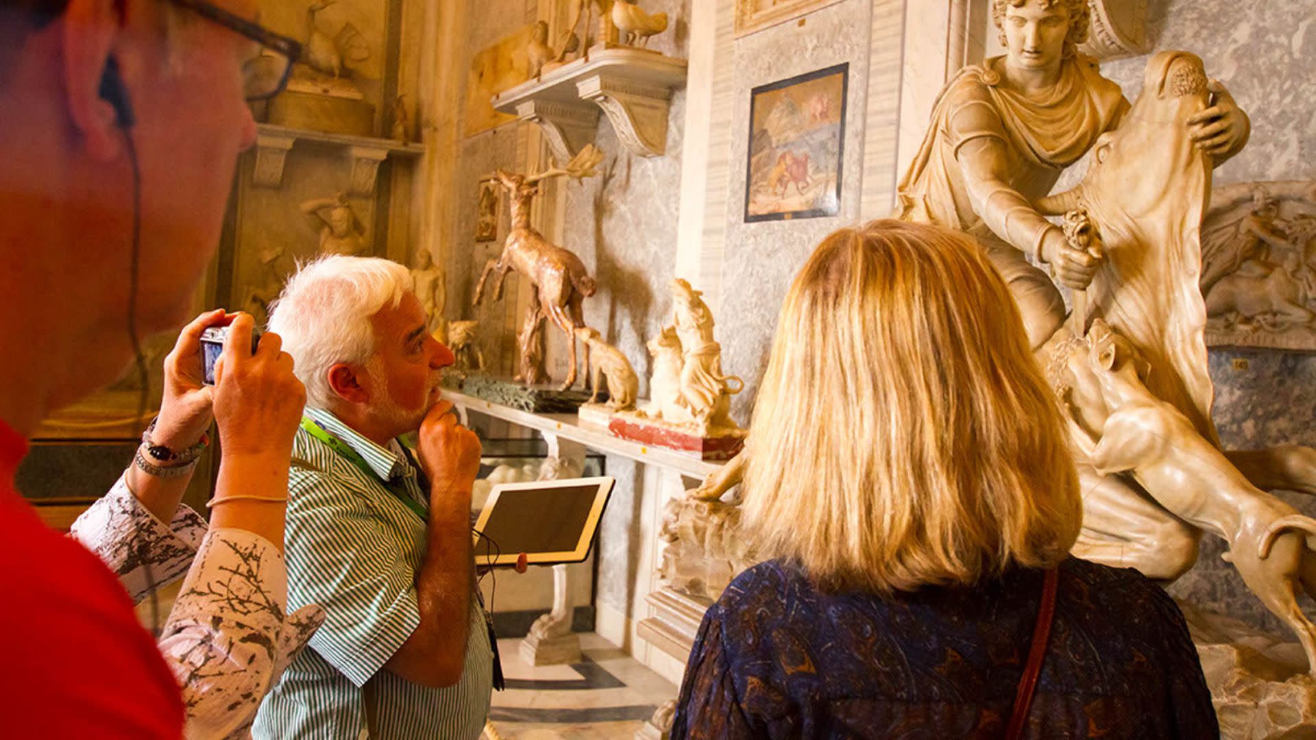 Sistine Chapel and St. Peter's Basilica Guided Tour - Thumbnail 4