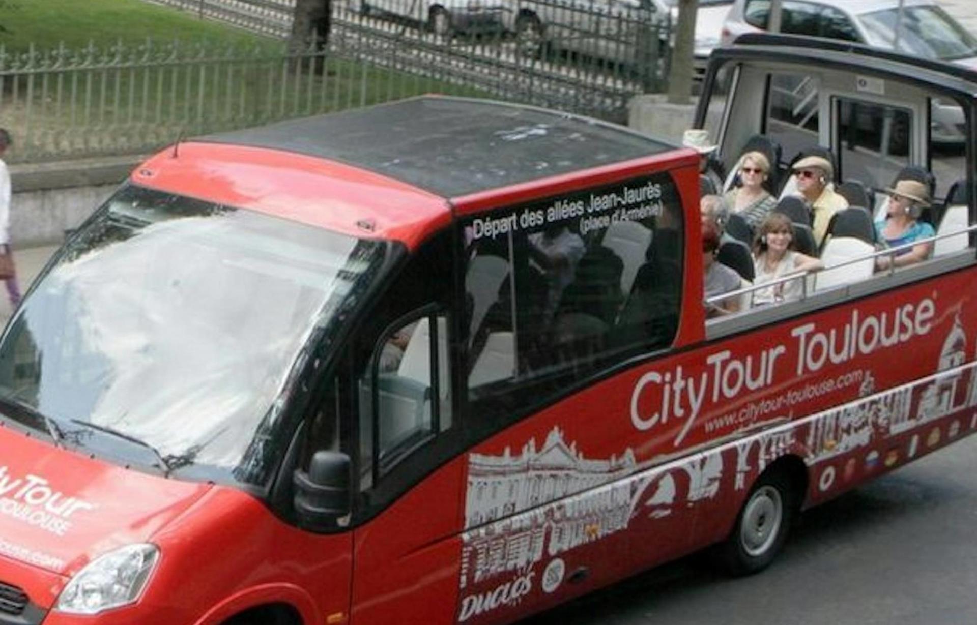 CityTour bus in Toulouse - Thumbnail 2
