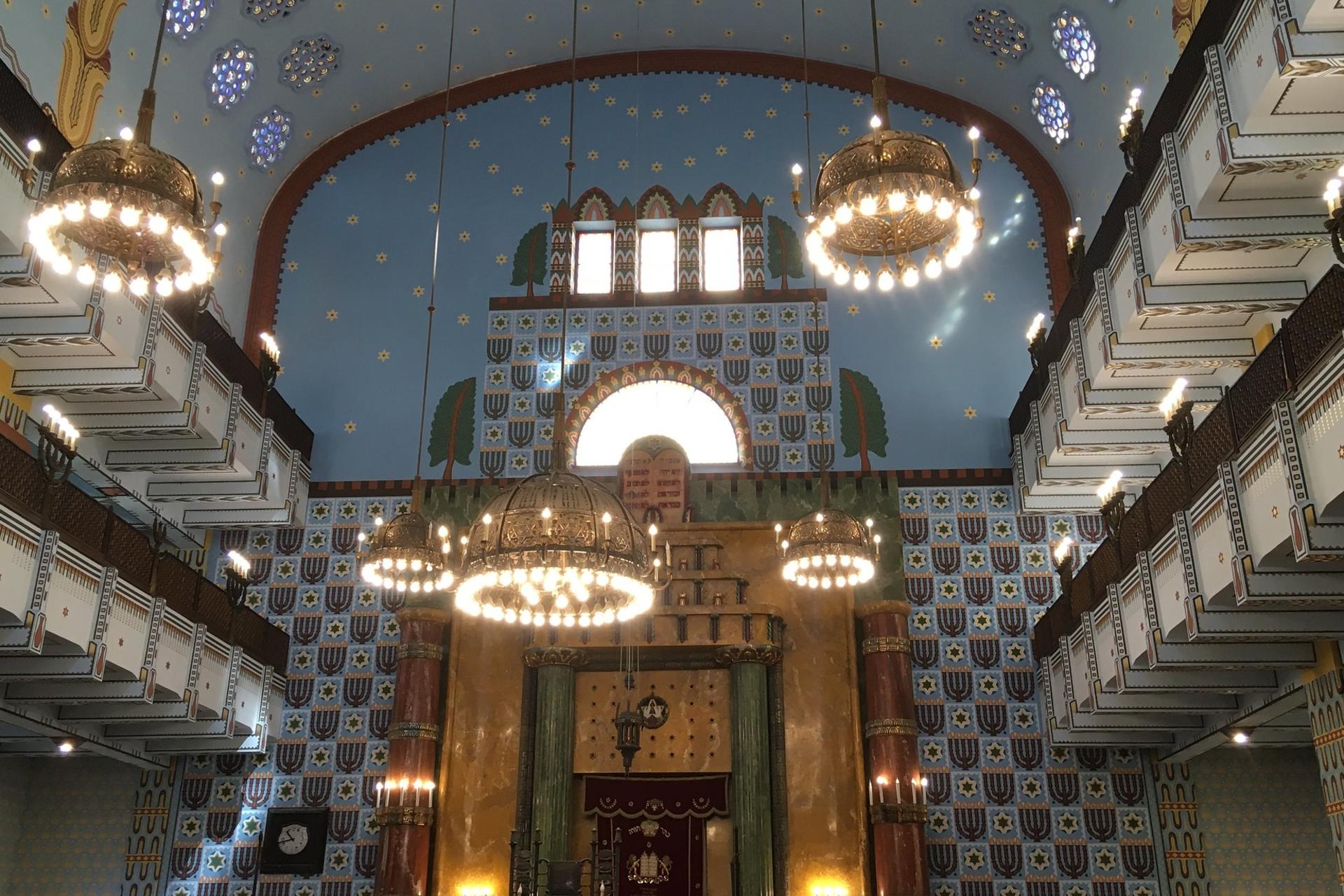 Budapest Dohany Street Synagogue Half-Day Tour - Thumbnail 6