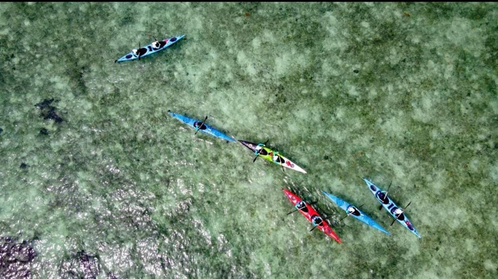 Labuan Bajo Full-Day Small Group Kayaking & Snorkeling - Image 1