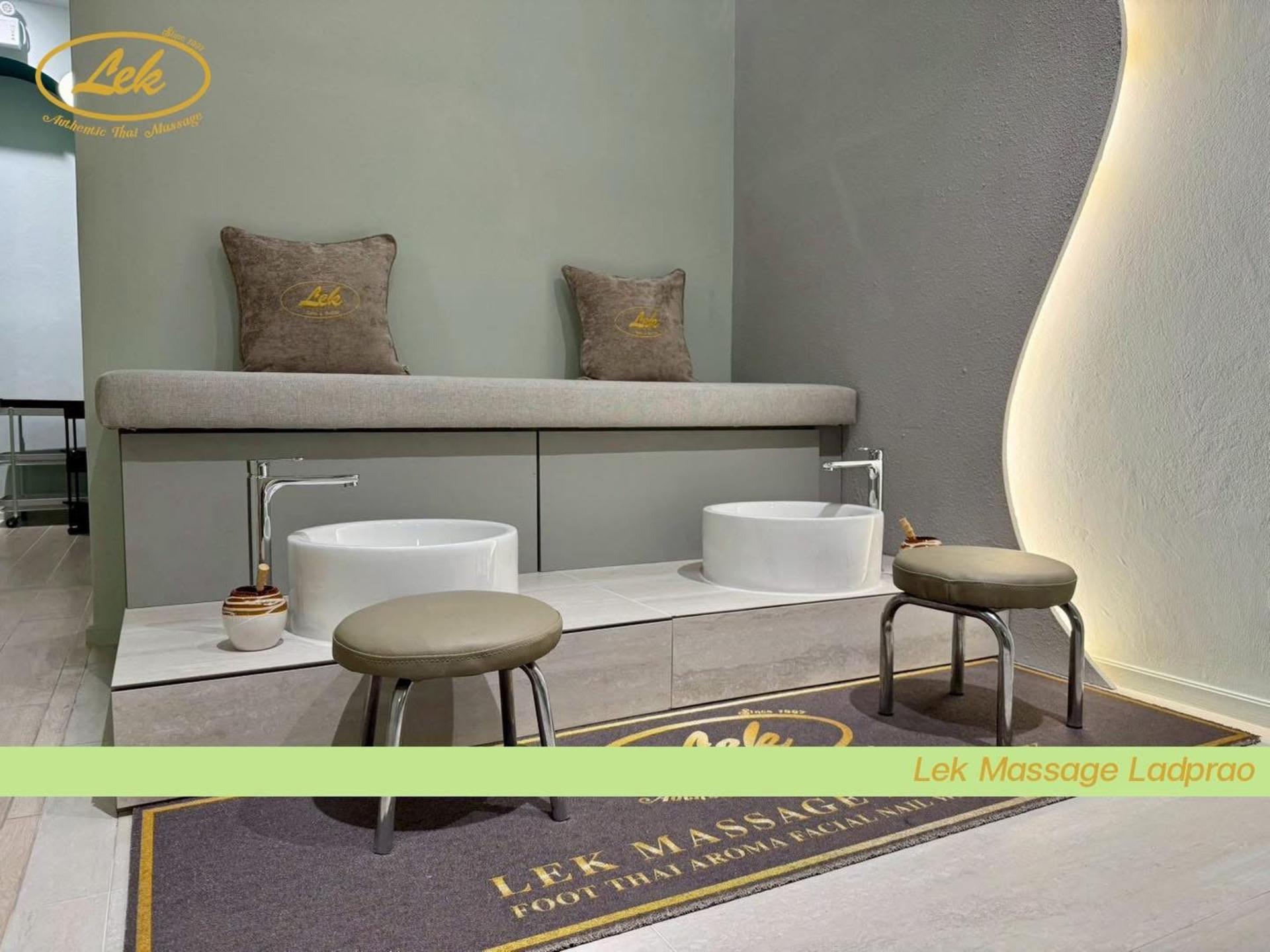 Lek Massage and Spa at The Quarter Ladprao Soi 4 in Bangkok - Thumbnail 5