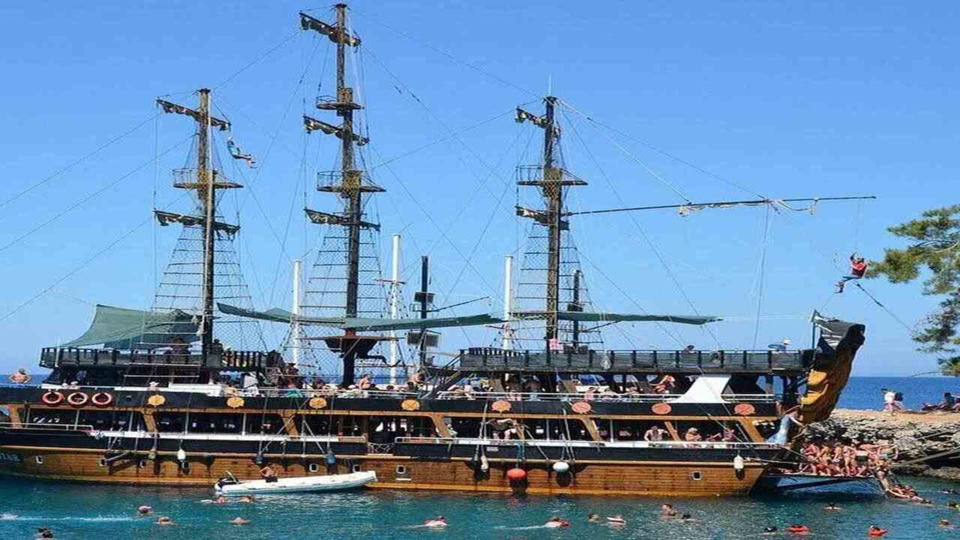 Antalya Kemer Marina Full-Day Small Group Pirate Boat Trip - Thumbnail 3
