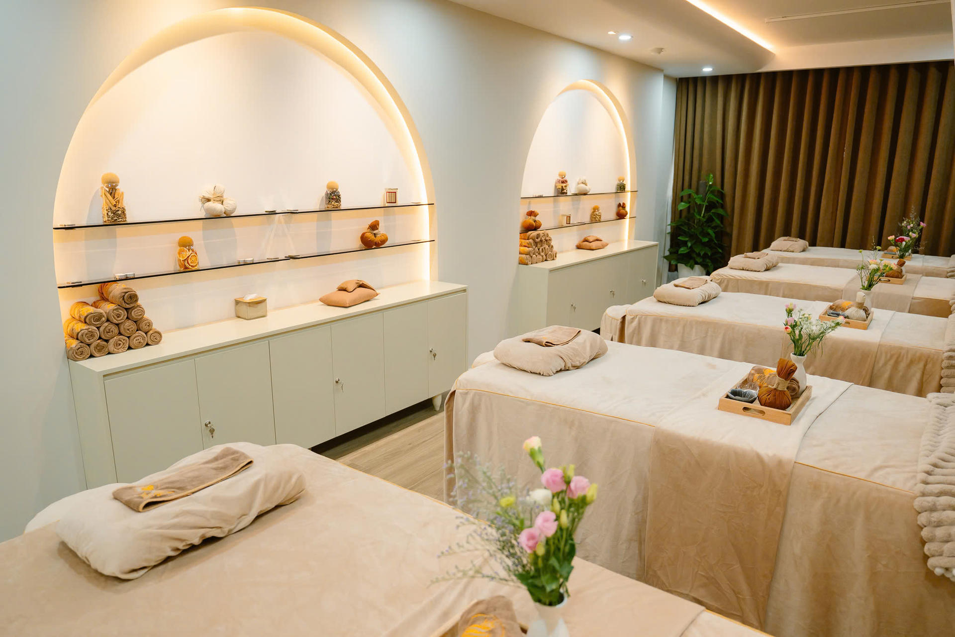 The Lin Beauty Center on Ly Tu Trong street in Ho Chi Minh city - Thumbnail 11