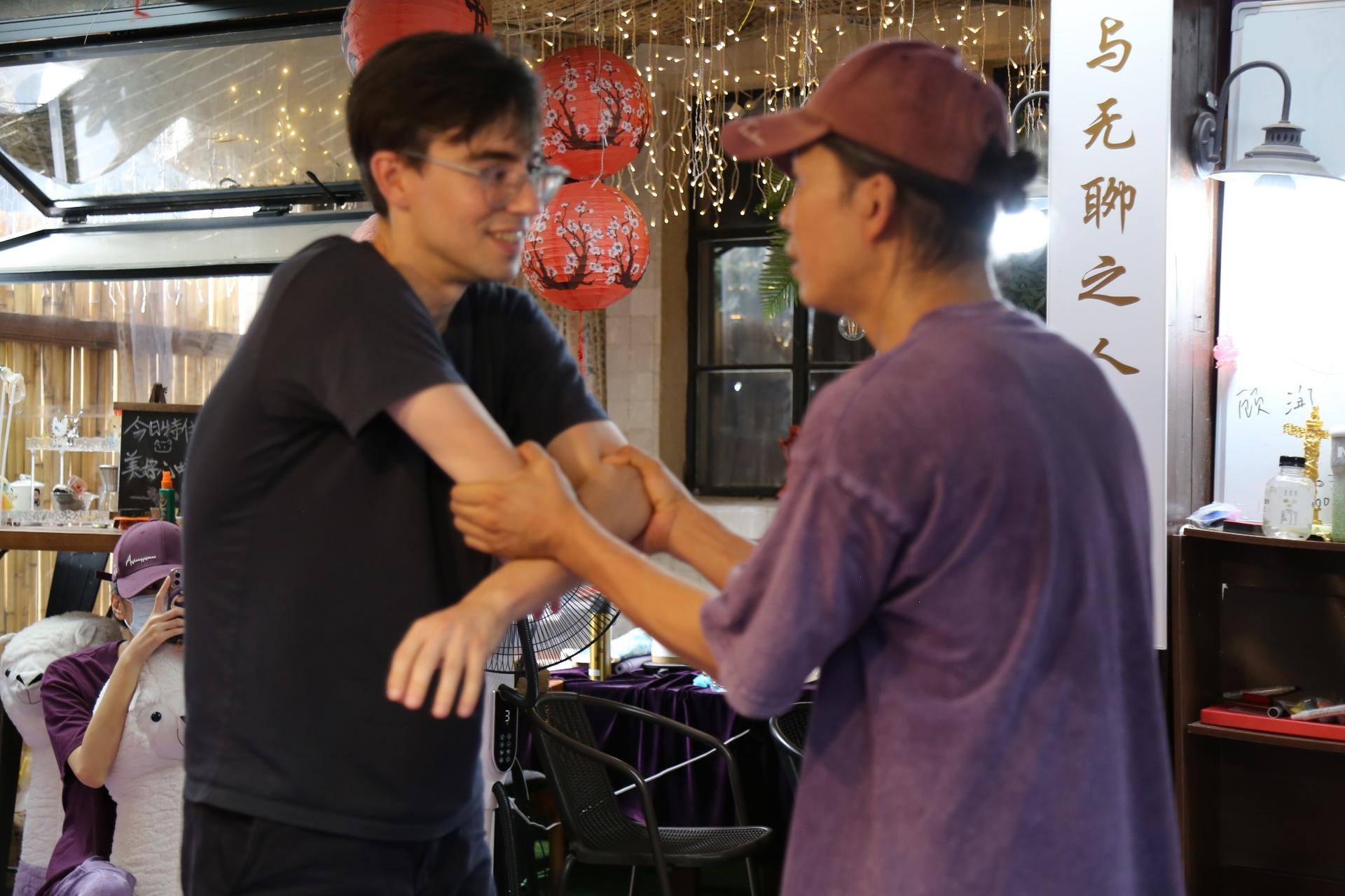 Wing Chun Experience: Discover the Art of Inner Power and Precision  - Thumbnail 13