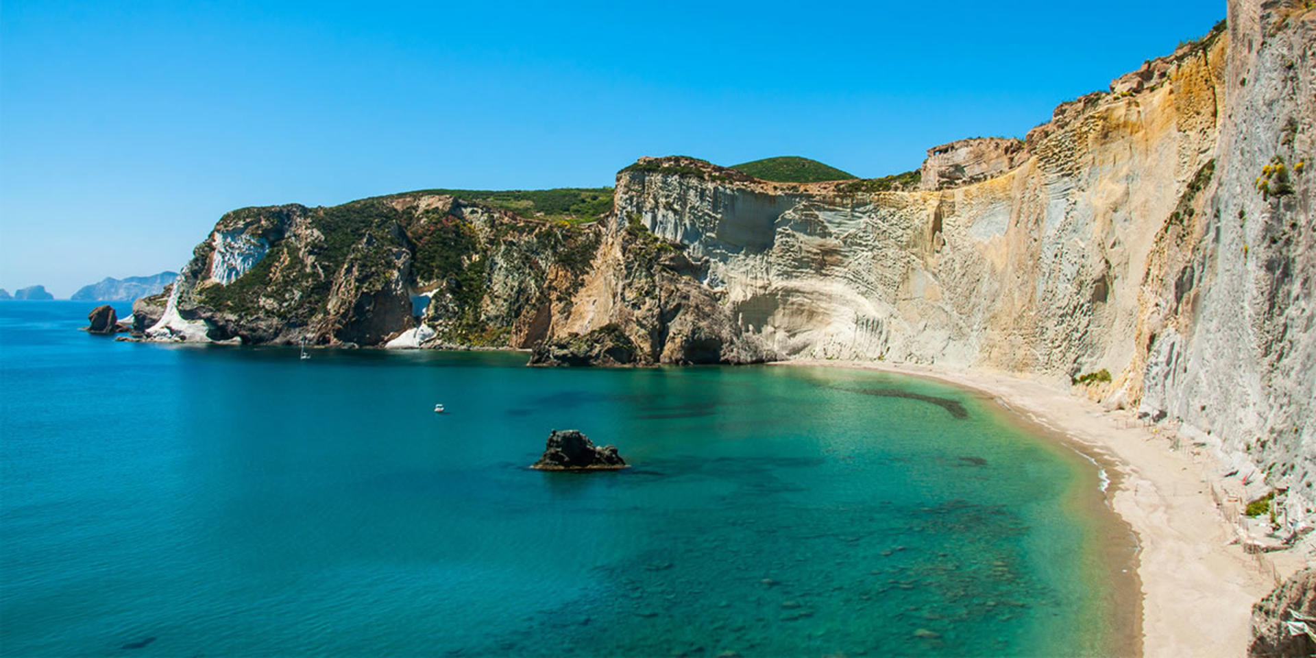Ponza Island Boat Trip with Swimming and Lunch on Board - Thumbnail 12