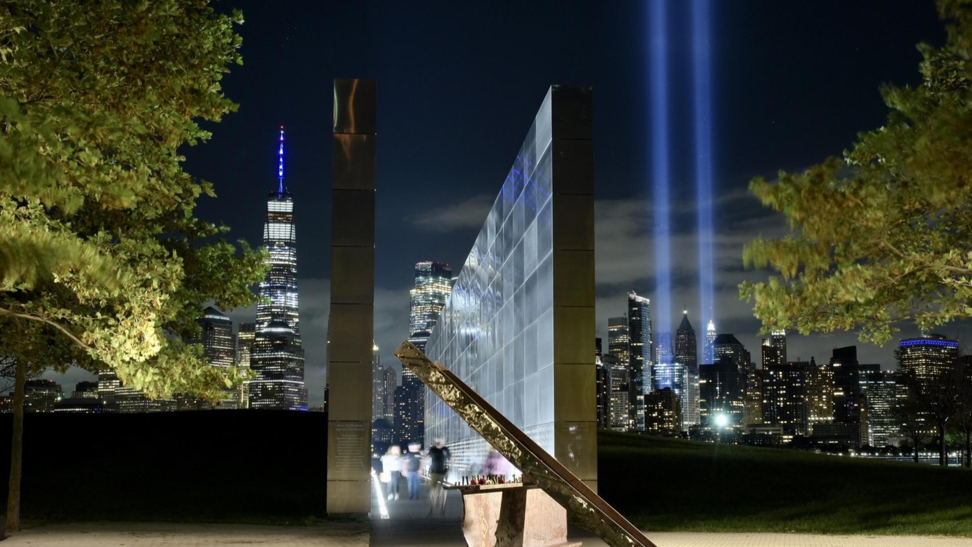 Ground Zero tour in New York - Thumbnail 5