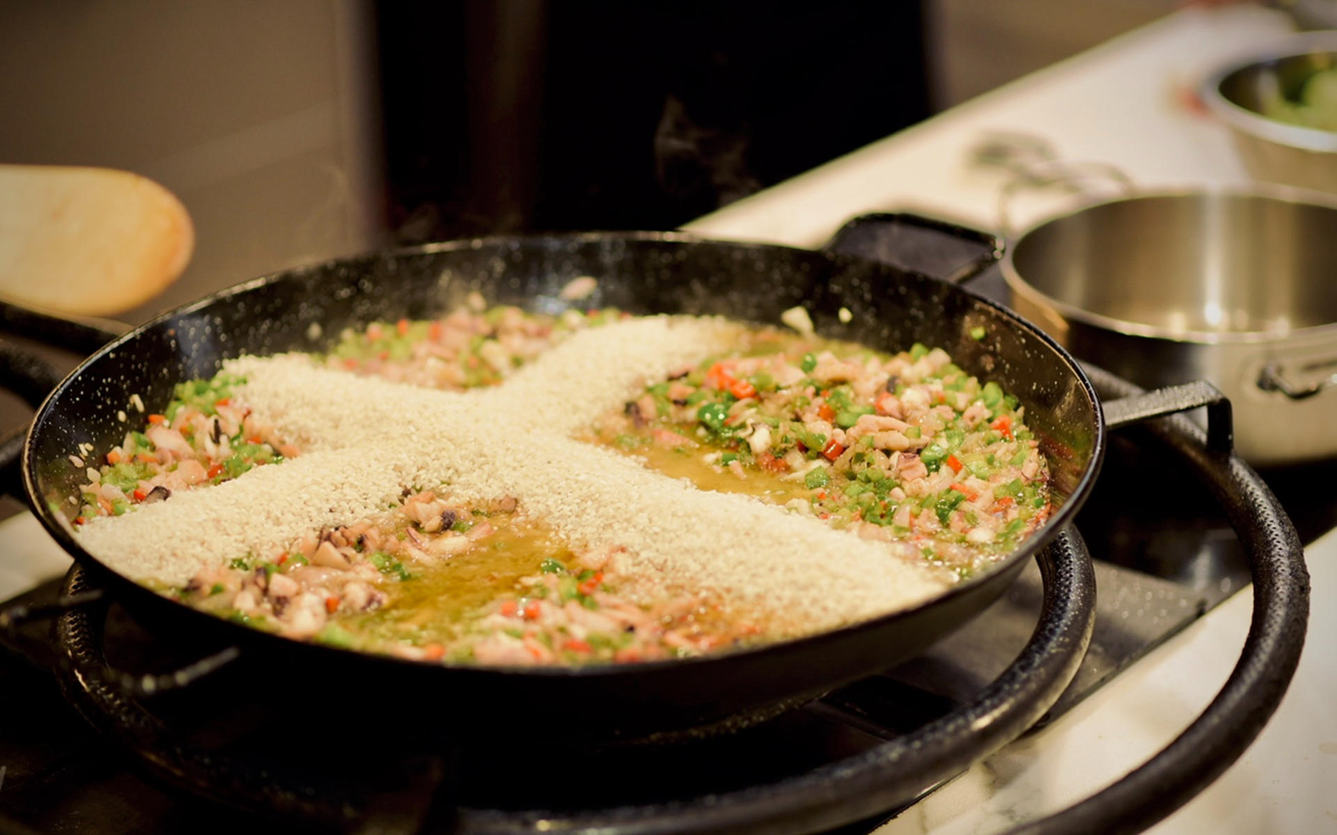 Seafood paella, tapas, and sangria making experience in Barcelona - Thumbnail 2