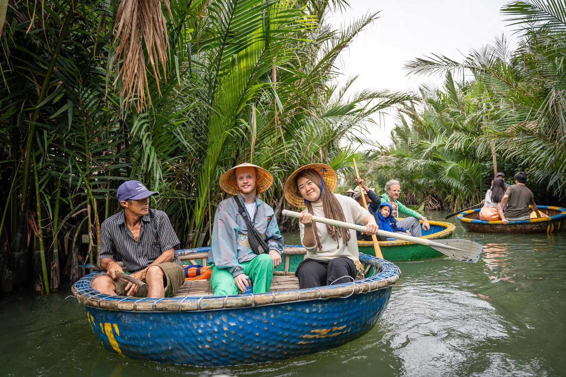 Bay Mau Coconut Forest Basket Boat Ride by Nipa Basket Coconut - Thumbnail 4