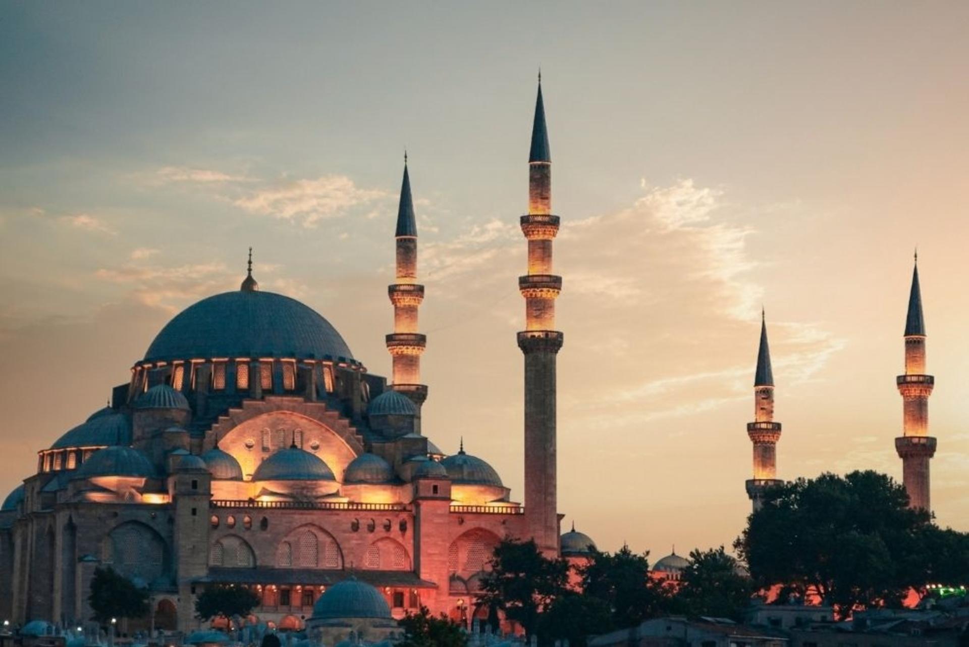 Best Of Istanbul 1, 2 or 3-Day Private City Guided Tour - Image 1