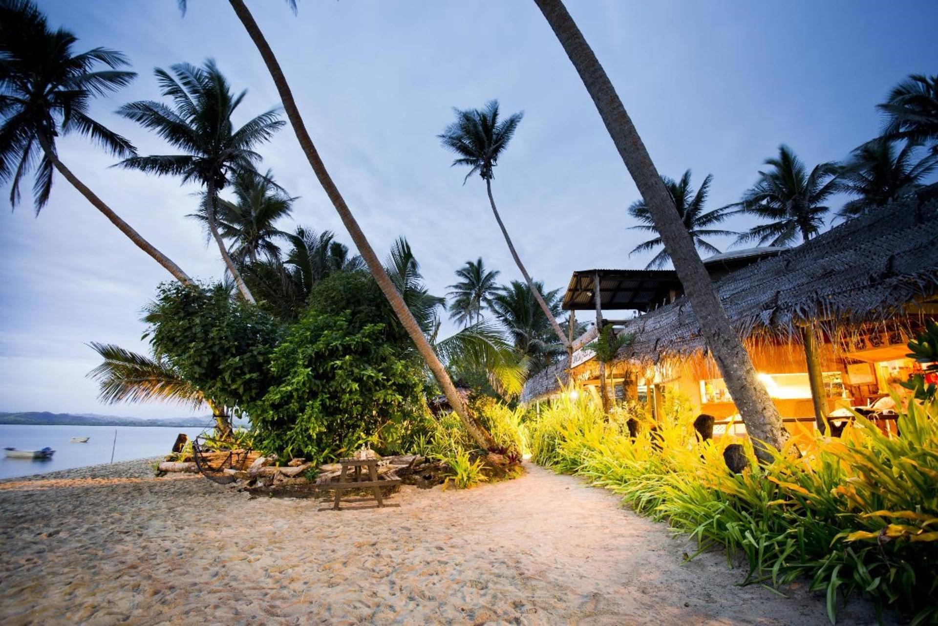 Robinson Crusoe Sunset Cruise Tour with Dinner and Show - Thumbnail 3