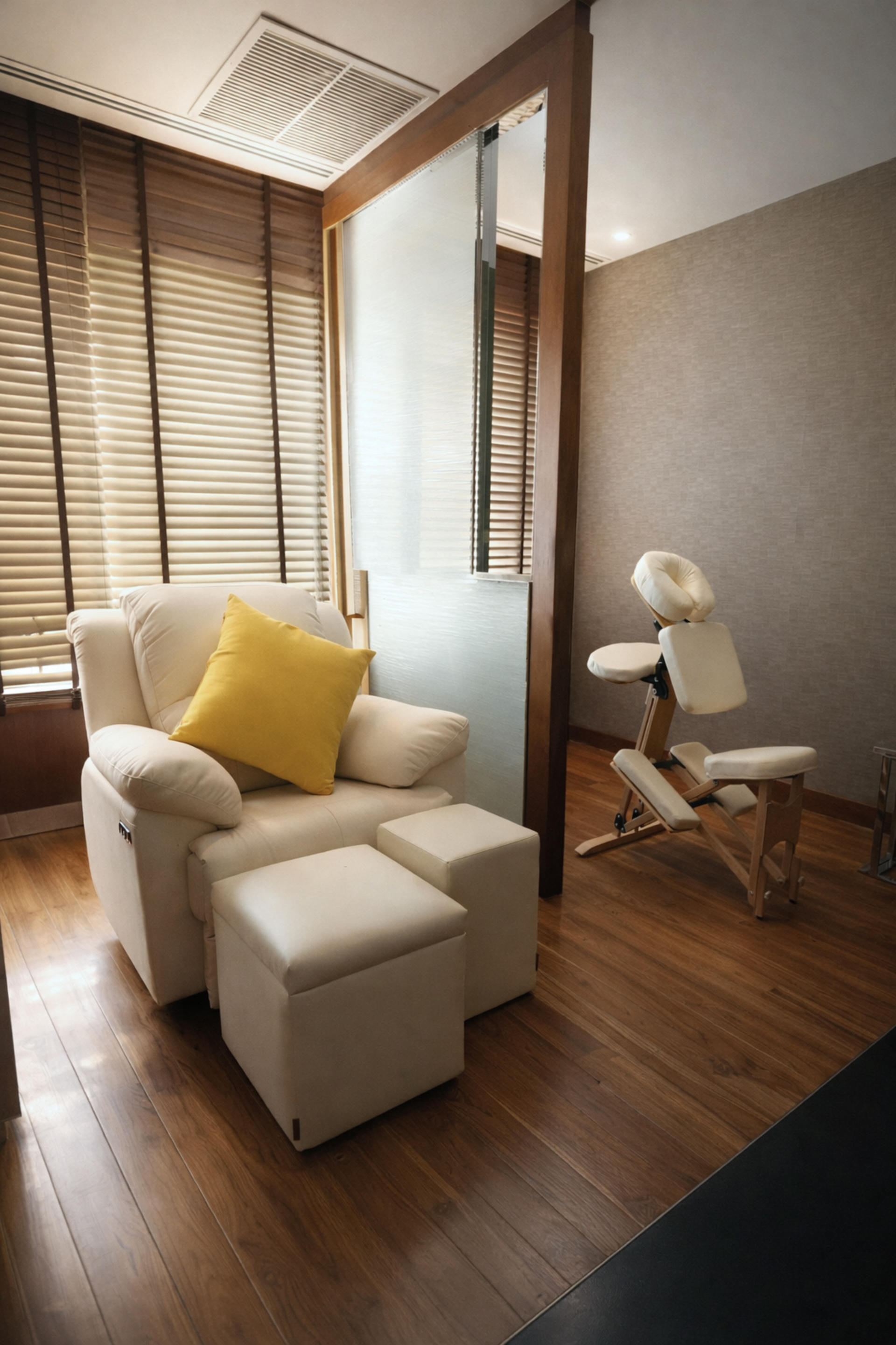 Let's Relax Spa at Renaissance Ratchaprasong in Bangkok - Thumbnail 2