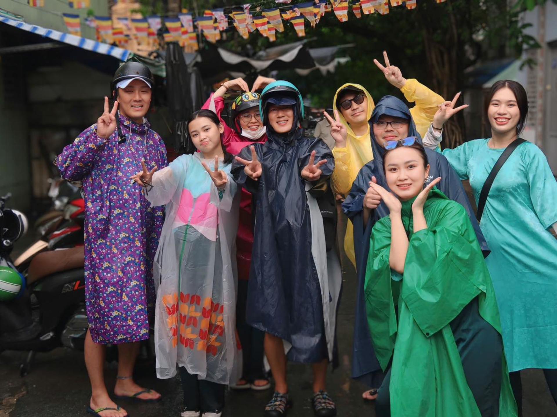 Premium Street Food Tour & Sightseeing on Scooter Ho Chi Minh City - Thumbnail 30