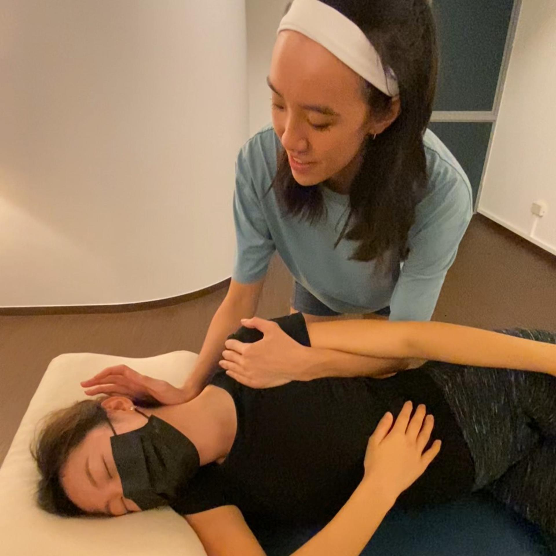 Assisted Stretching and Massage by Stretchflo Singapore - Thumbnail 4