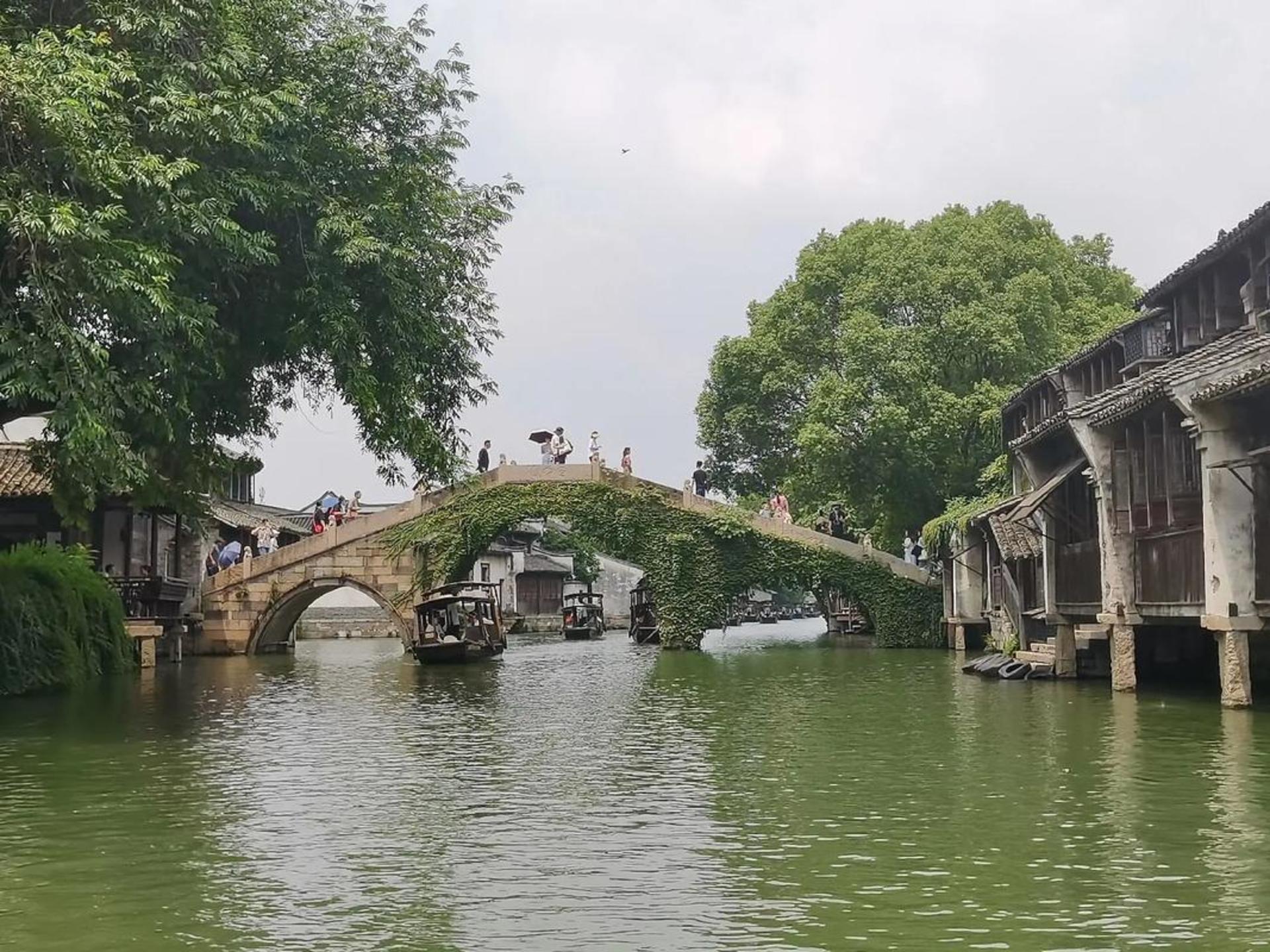 Shanghai Round Trip to Hangzhou + Suzhou + Disney 7-Day Classic Tour     - Thumbnail 32