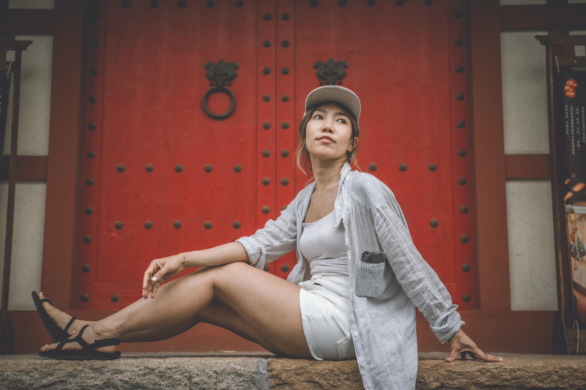 Guided walks in Shanghai with professional photography & posing - Thumbnail 8