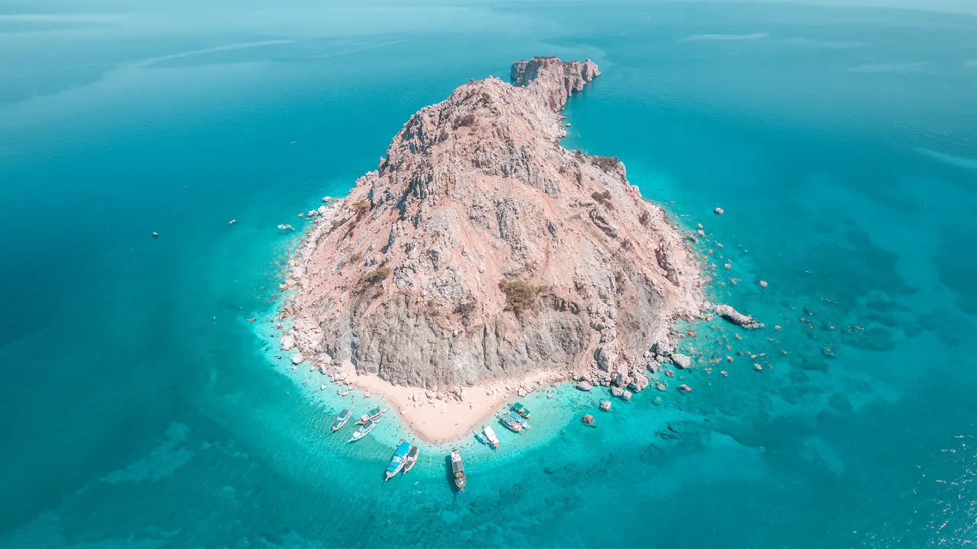 Suluada Island Boat Tour with Lunch and Round Transfer - Thumbnail 10