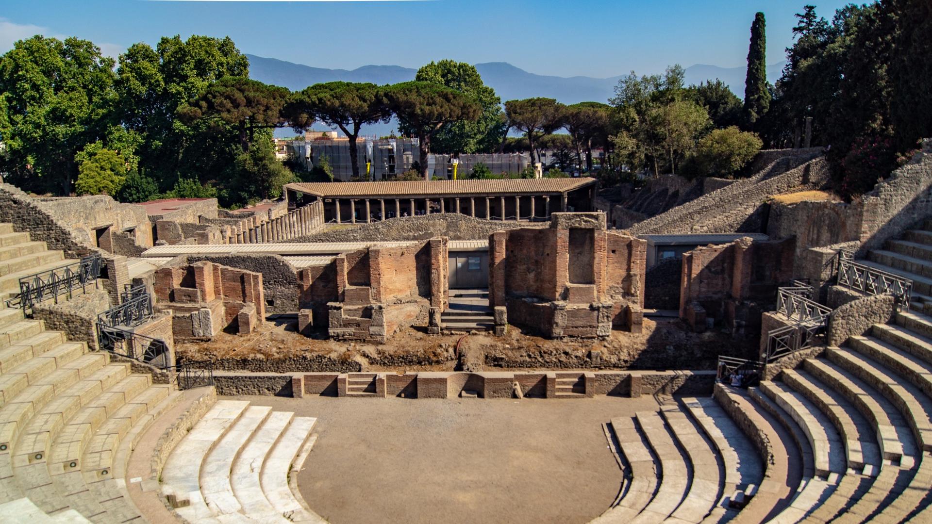 From Rome: Best of Pompeii Guided Tour and Sorrento Day Trip - Thumbnail 5