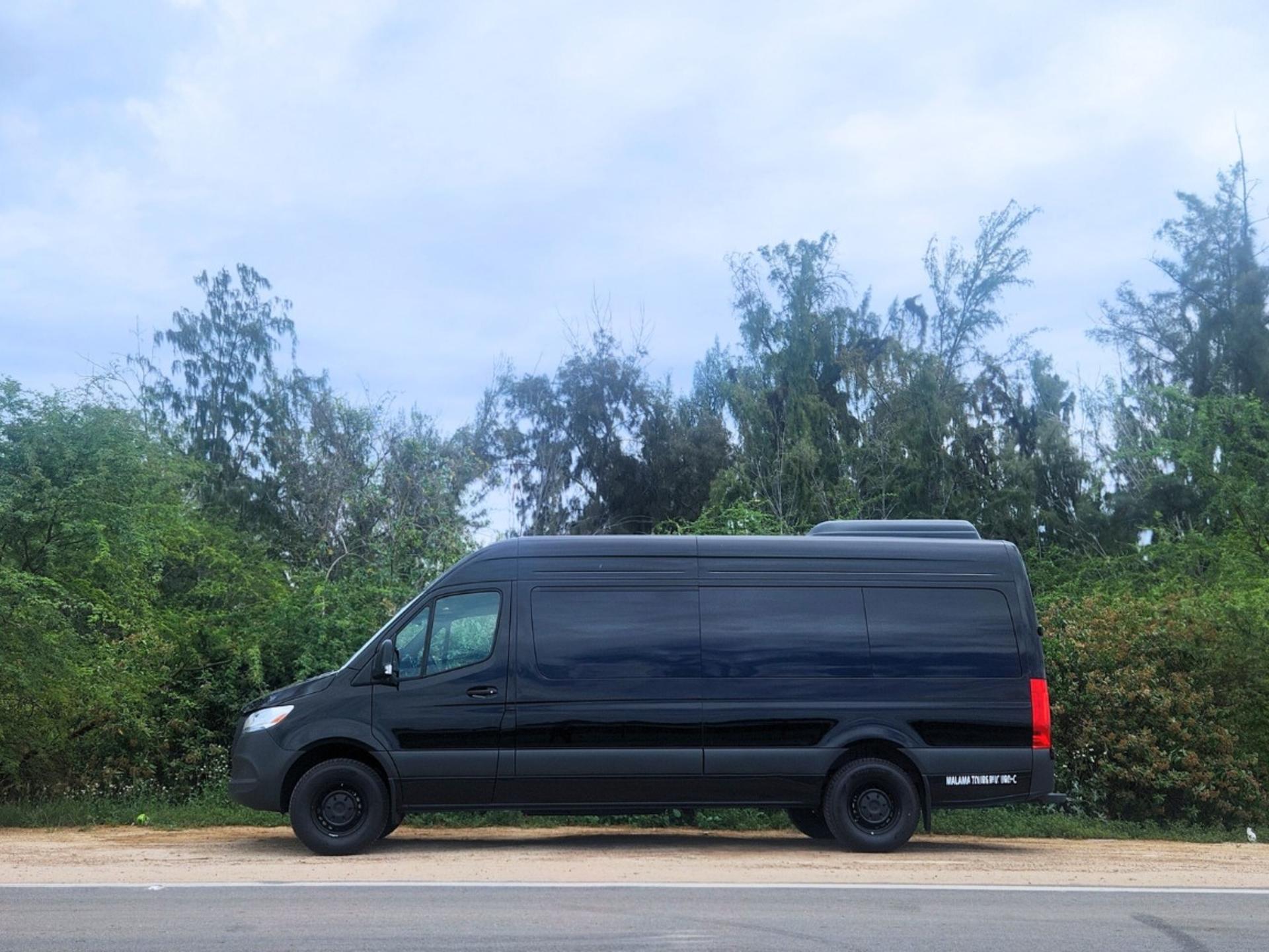 Waikiki Shuttle Service from Ko Olina - Thumbnail 7