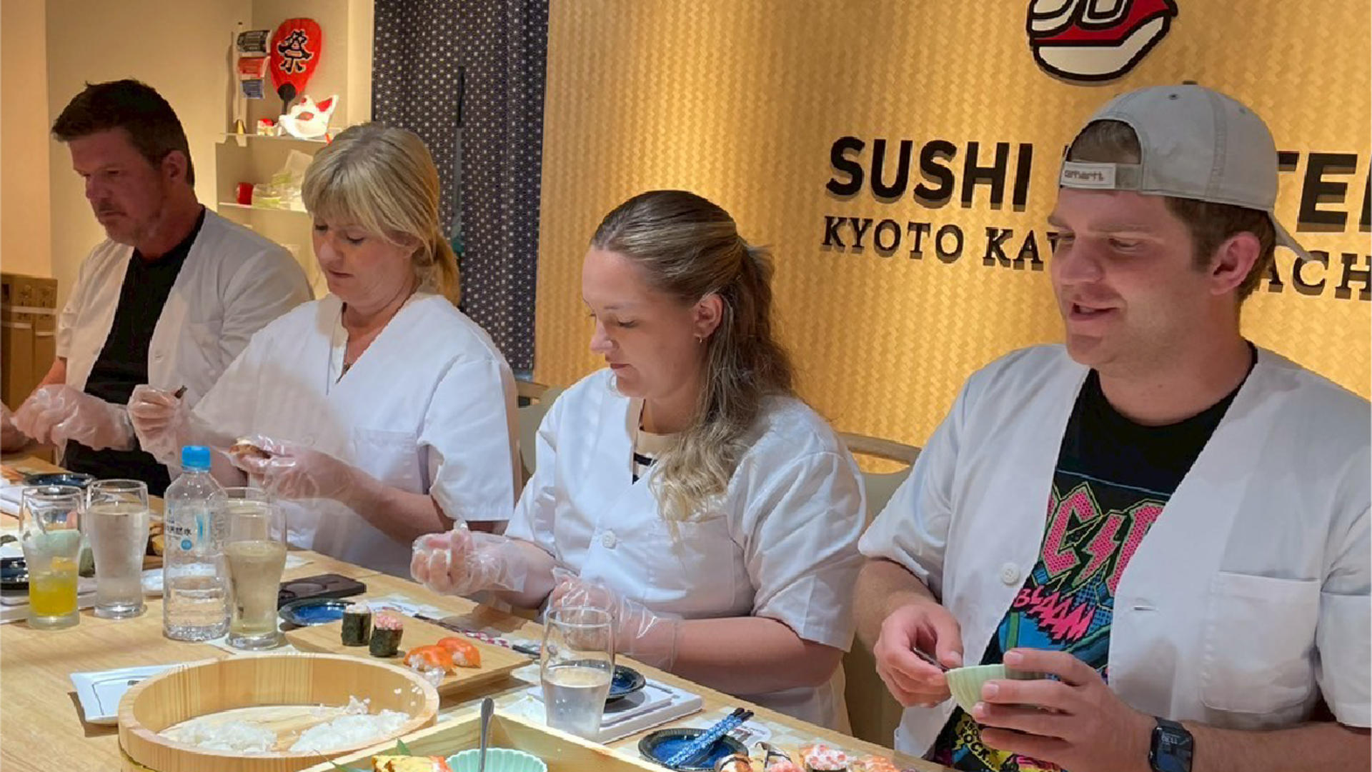 (SAME-DAY OK!) Sushi Making Class in Kyoto - Become a Sushi Master!! - Thumbnail 18