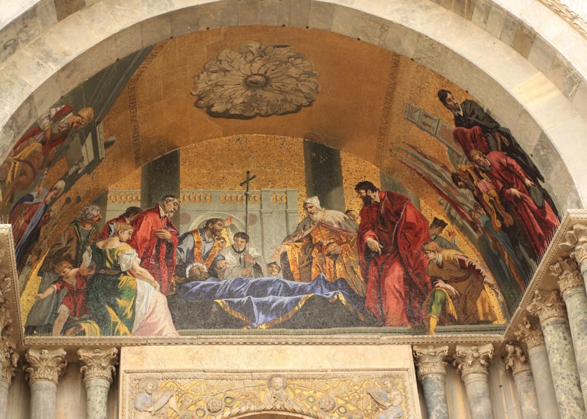 Venice Golden Basilica, Doge's Palace, and Gondola Tour - Thumbnail 8