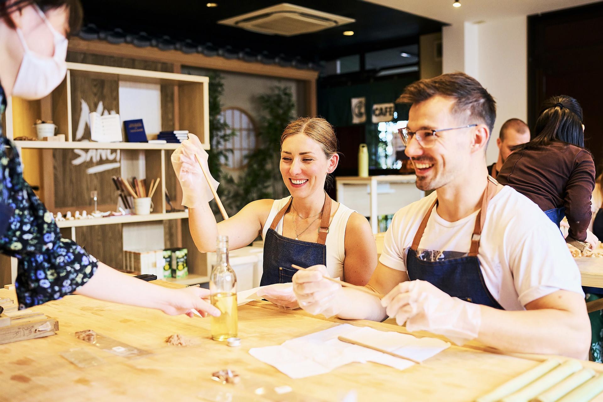 Tokyo Shibuya: Premium Chopstick Making Experience - Image 1