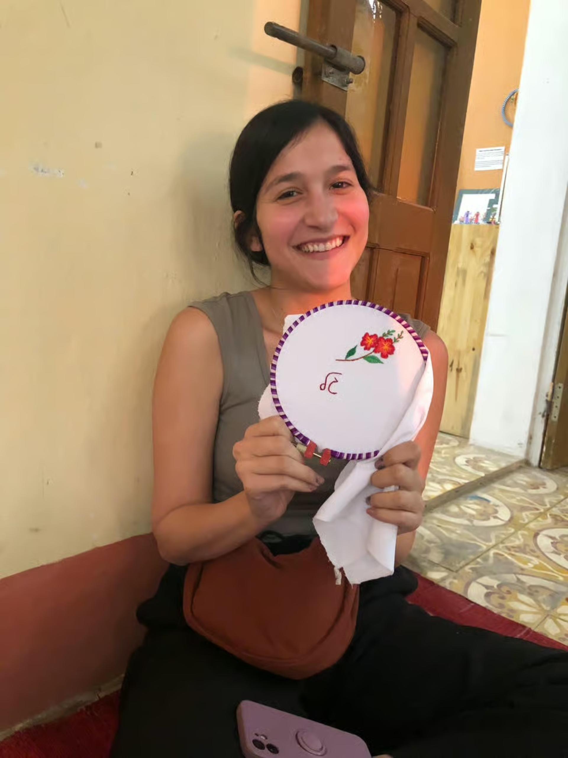 Traditional Embroidery Workshop with Local Artisan at Ninh Binh - Thumbnail 9
