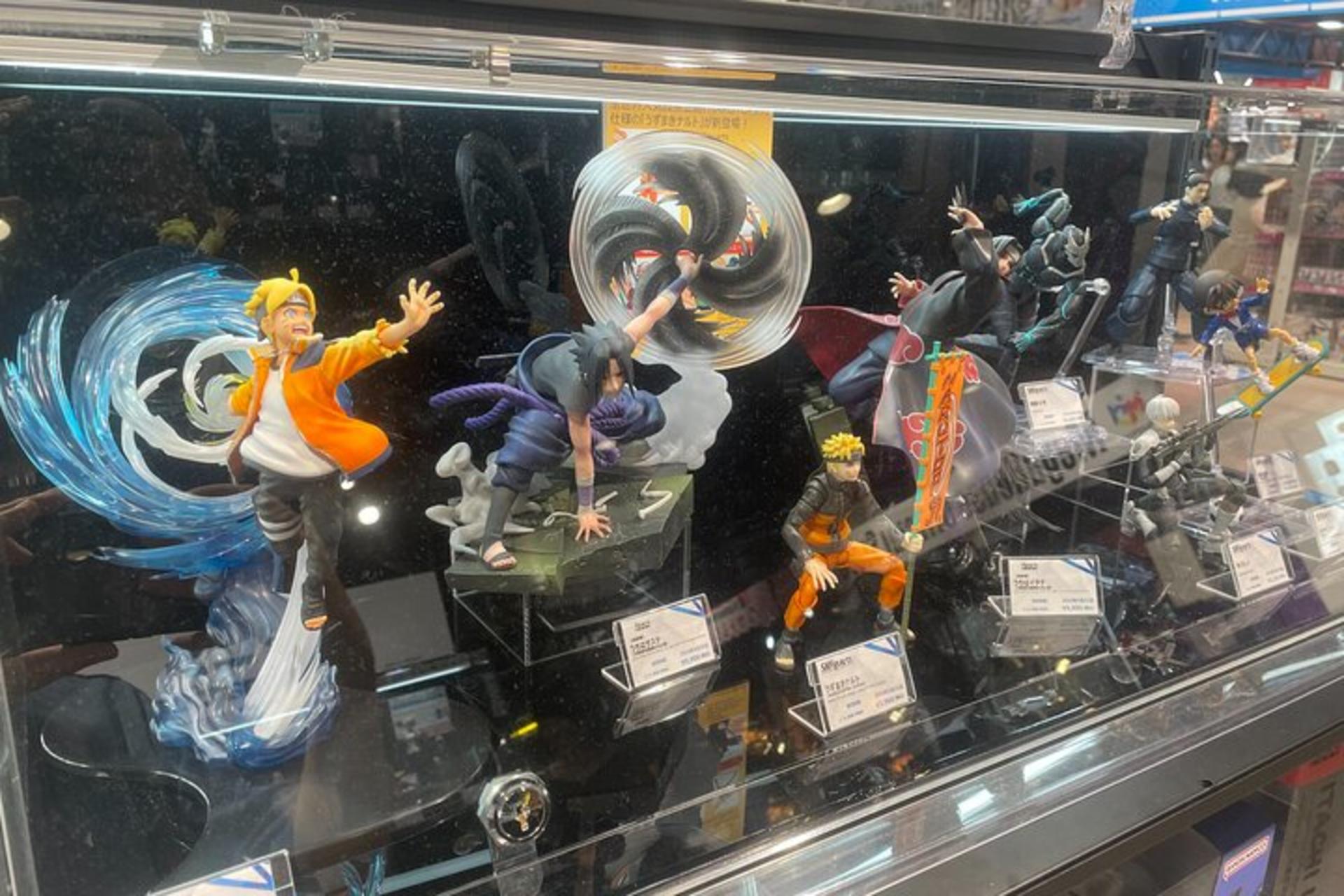 Tokyo Anime and Game Shopping Tour in Ikebukuro - Thumbnail 9
