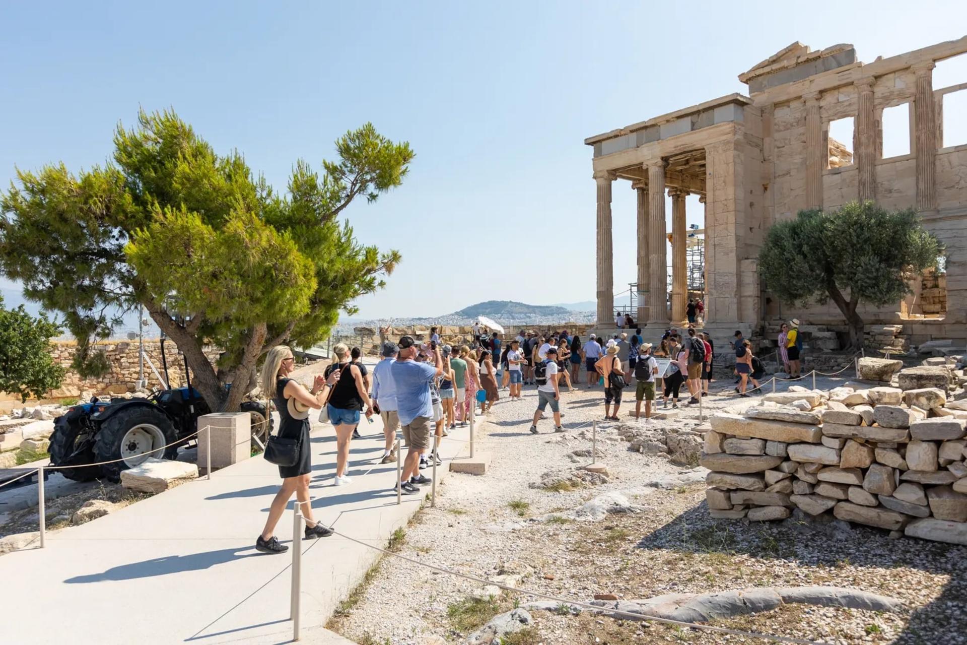 Athens and Acropolis Half-Day Tour - Thumbnail 2
