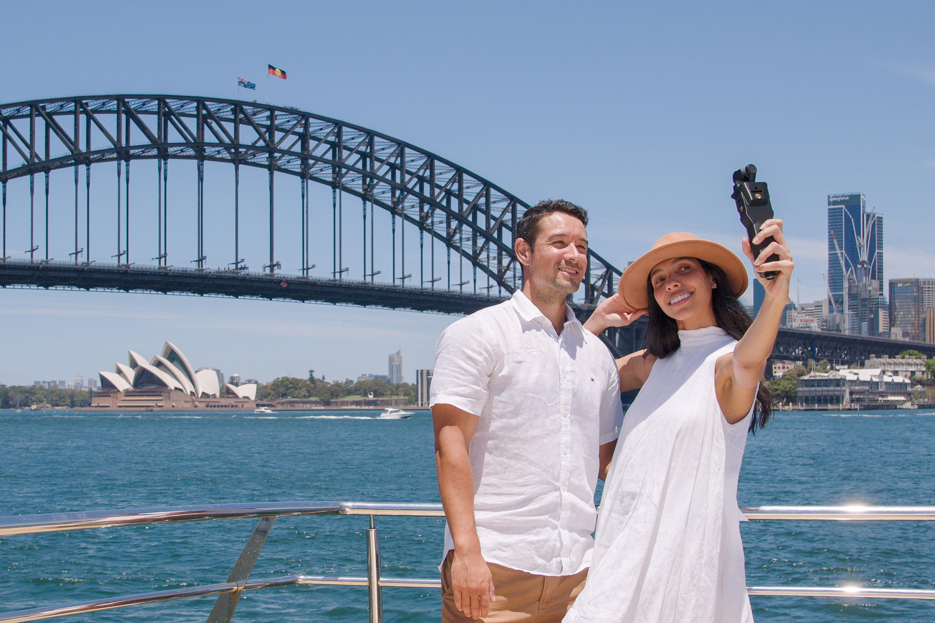 Sydney Harbour Sightseeing Cruise - Thumbnail 3