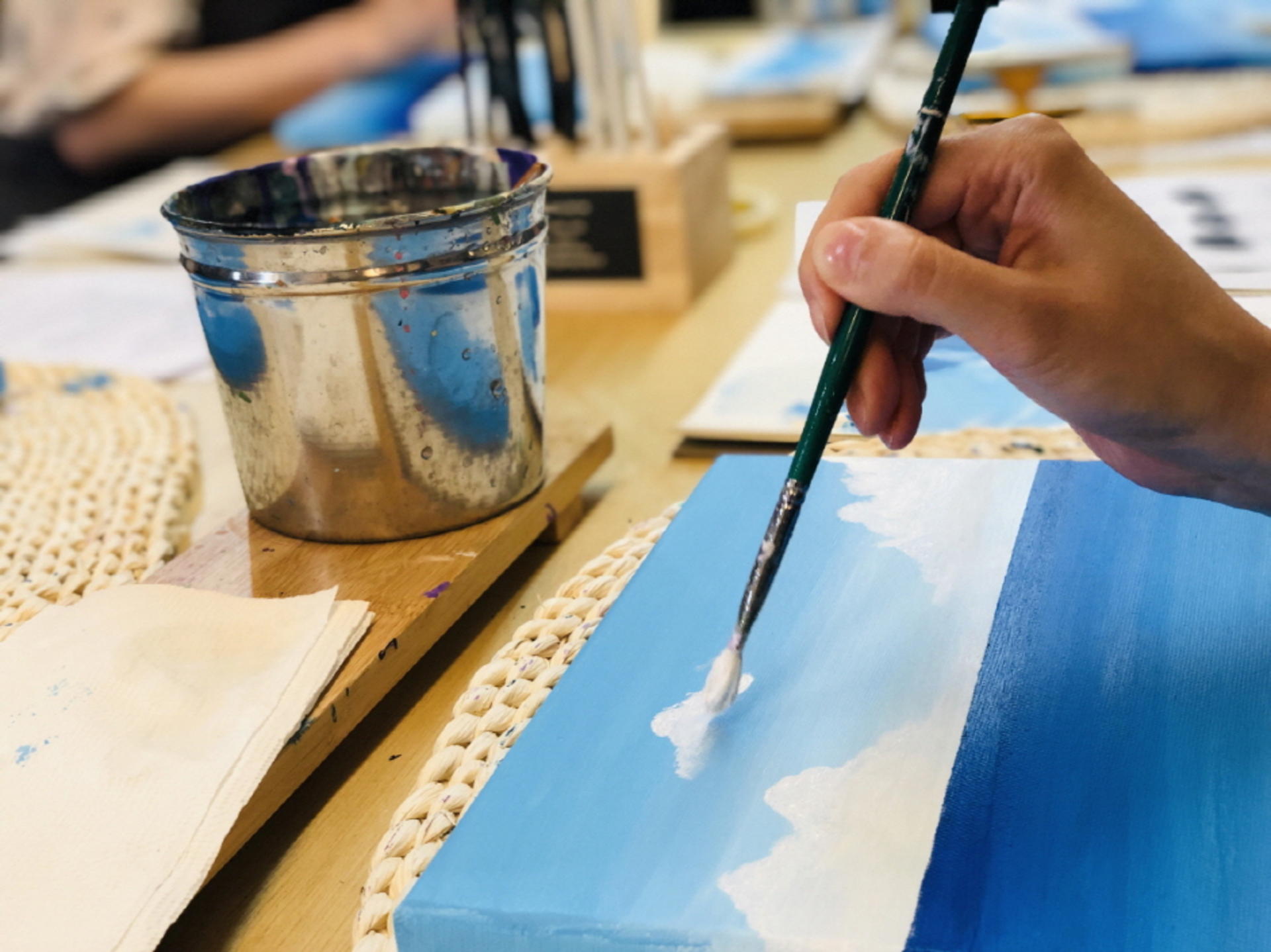 Seoul Acrylics One Day Drawing Class in Seoul - Image 1