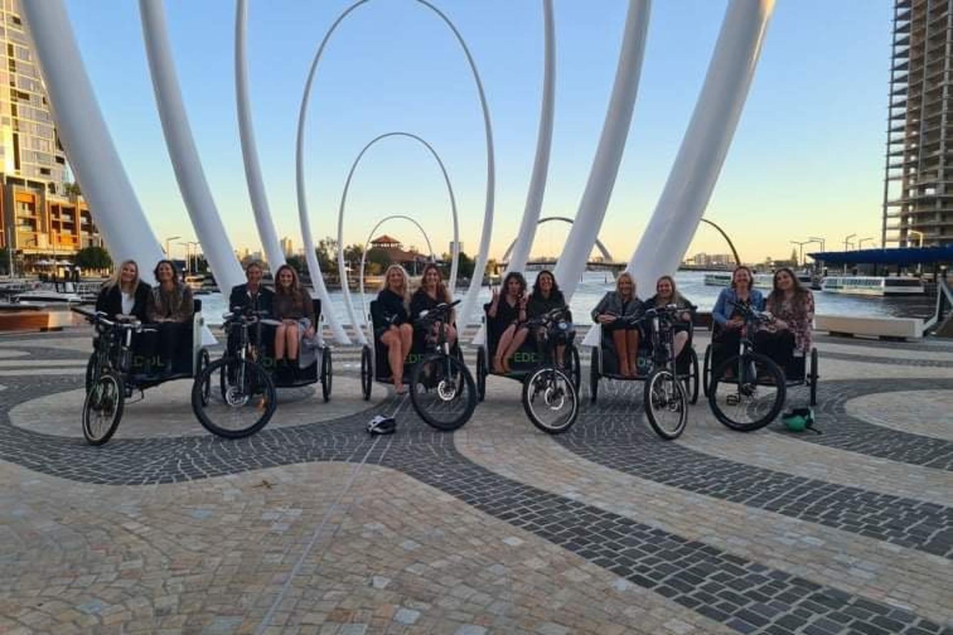 Sightseeing Rickshaw Tours in Perth - Thumbnail 5
