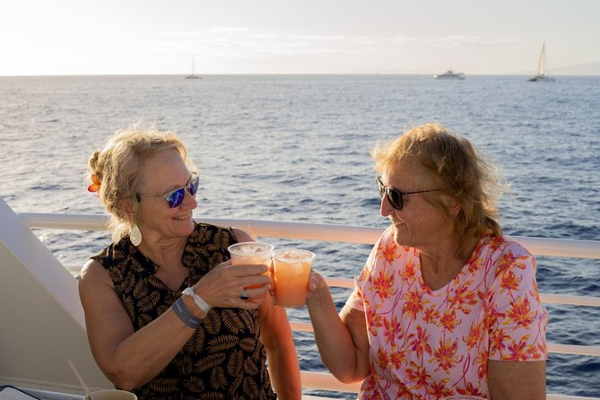 Sunset Dinner Cruise Aboard the Quicksilver in Maui - Thumbnail 7