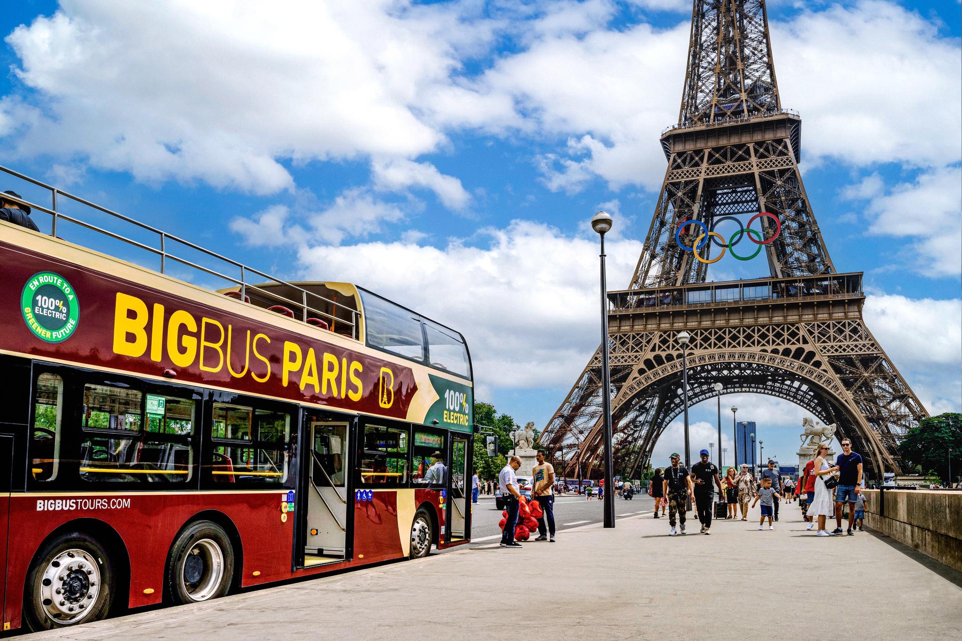 Big Bus Paris Hop-on, Hop-off Tour - Thumbnail 3