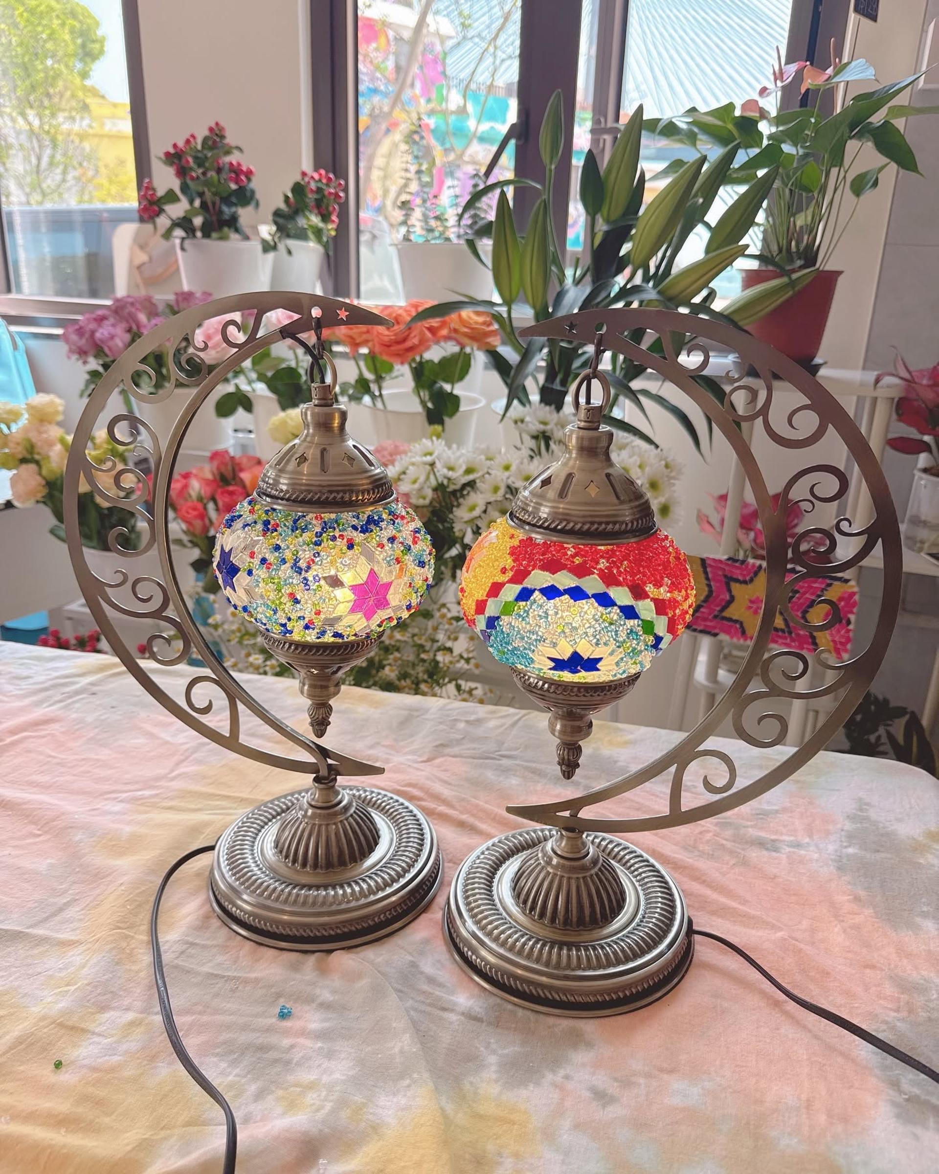 Shek Mun IRREGULart - Exotic Mosaic Workshop | Coaster | Photo Frame | Candle Holder | Table Lamp | Moon Lamp  - Thumbnail 2