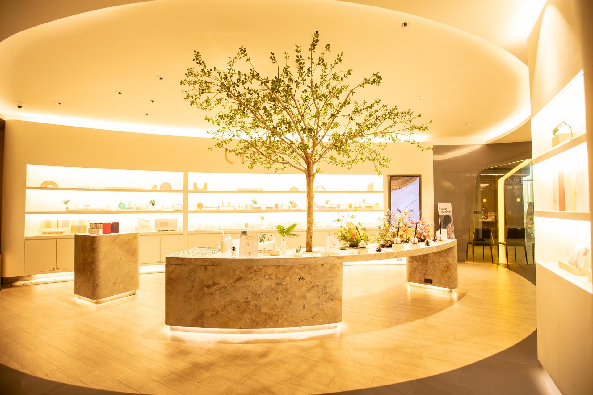 Let's Relax Spa at Central World in Bangkok - Thumbnail 3