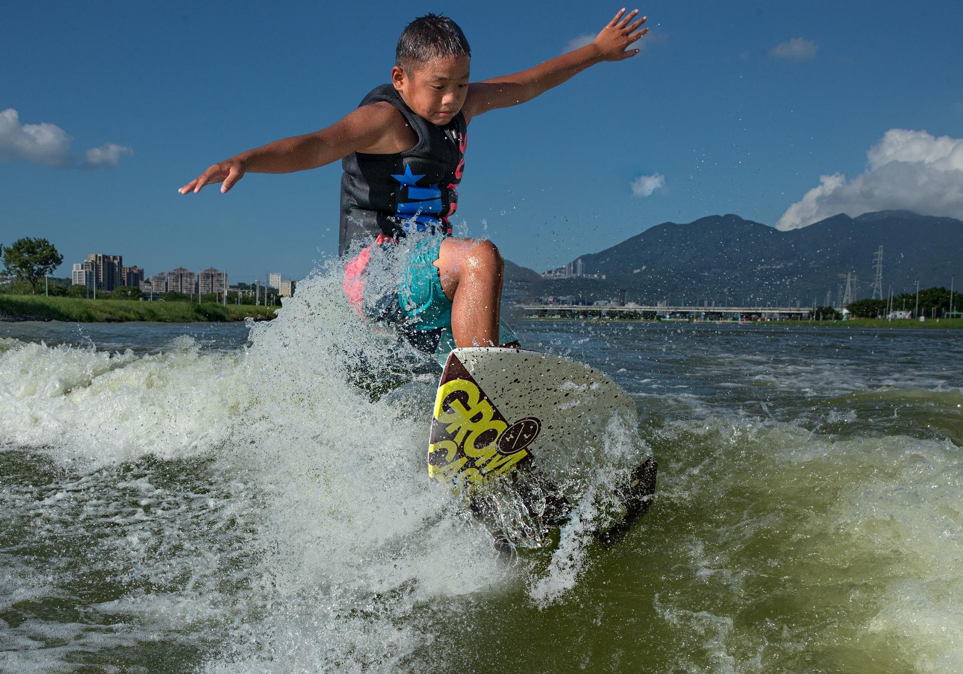 Taipei | Breeze Canal Wakeboard Experience - Thumbnail 10