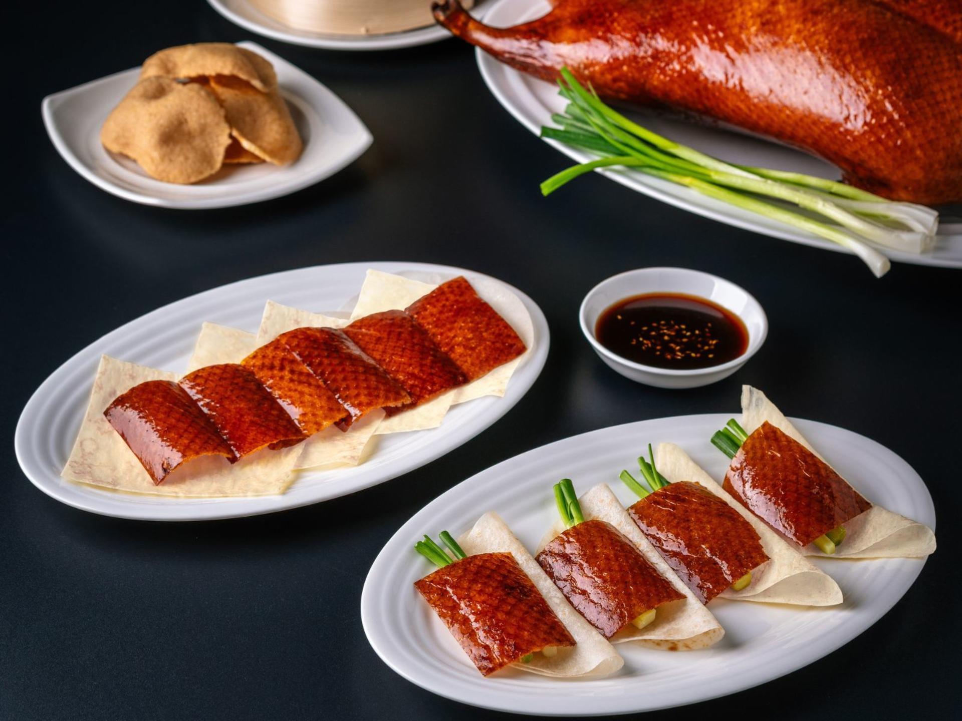 Wah Lok Cantonese Restaurant at Carlton Hotel Bangkok Sukhumvit (MICHELIN Guide 2022 - 2026)  - Thumbnail 2