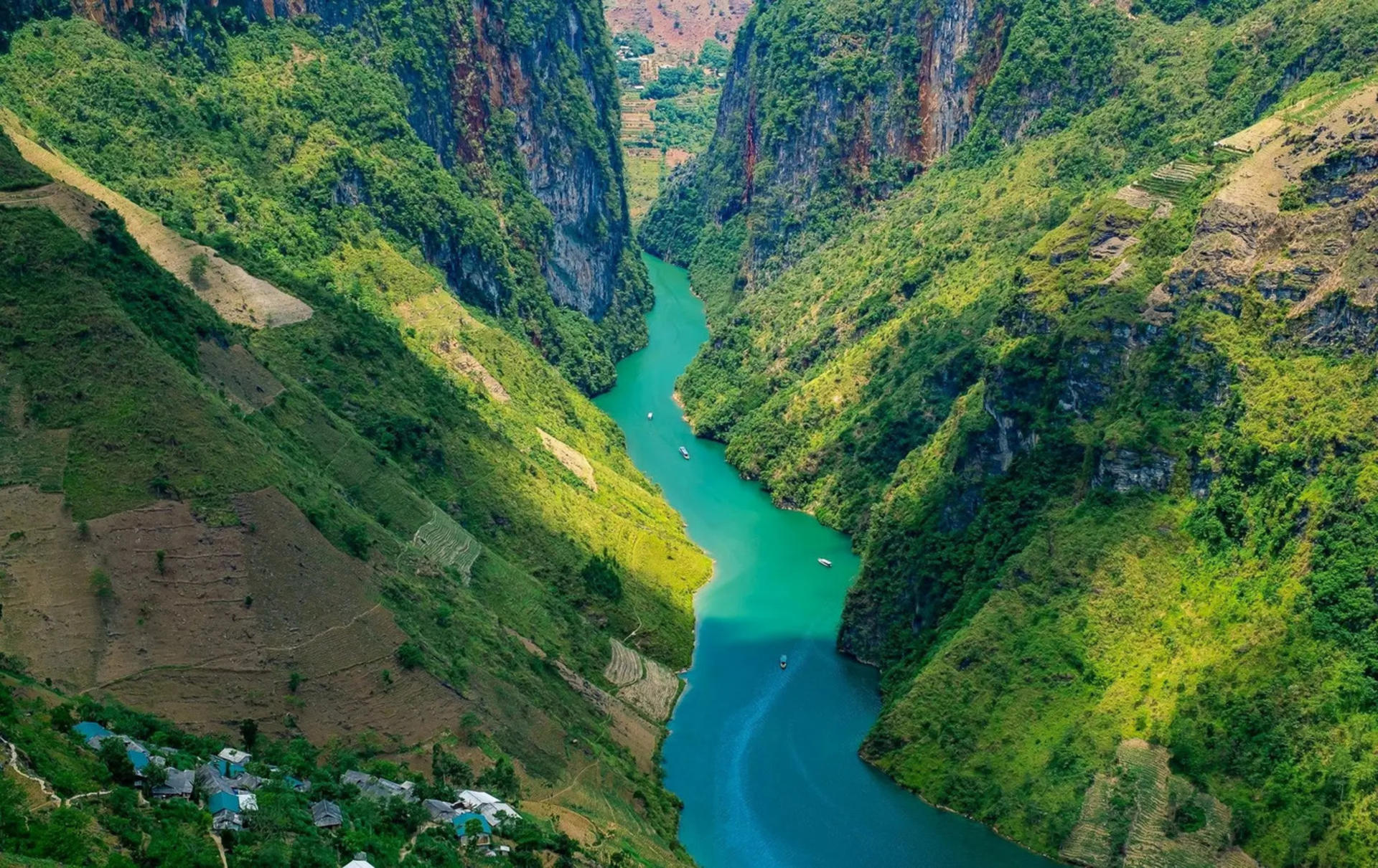 From Hanoi: 5-Day Ha Giang Loop & Ban Gioc Waterfall Adventure - Thumbnail 4