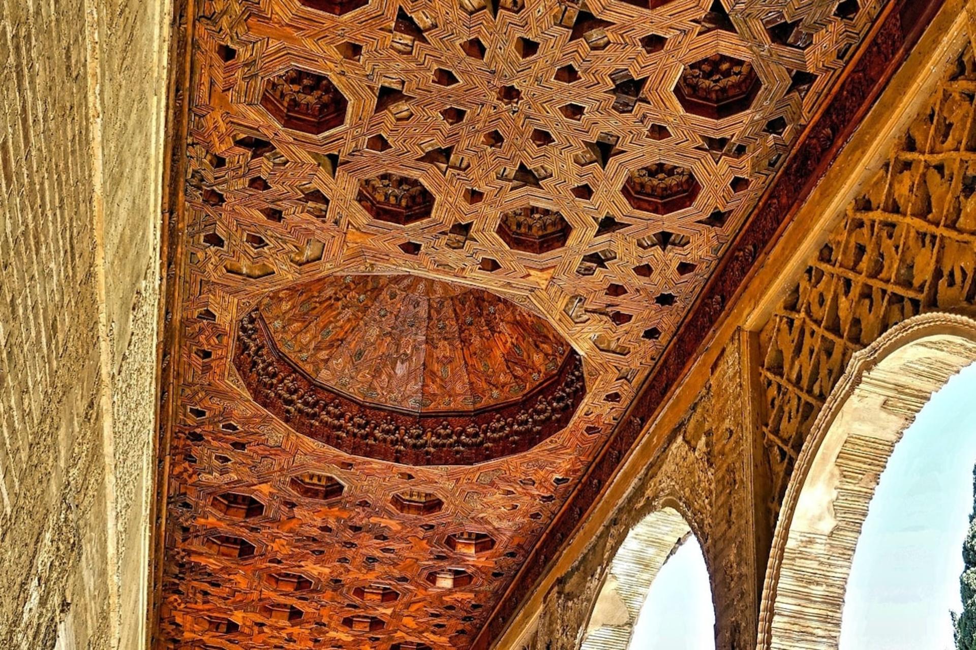 Granada: Alhambra & Nasrid Palaces Ticket  - Thumbnail 14