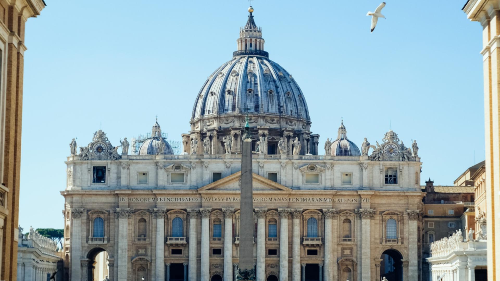 Vatican Museums, Sistine Chapel, St. Peter's Basilica private tour - Image 1