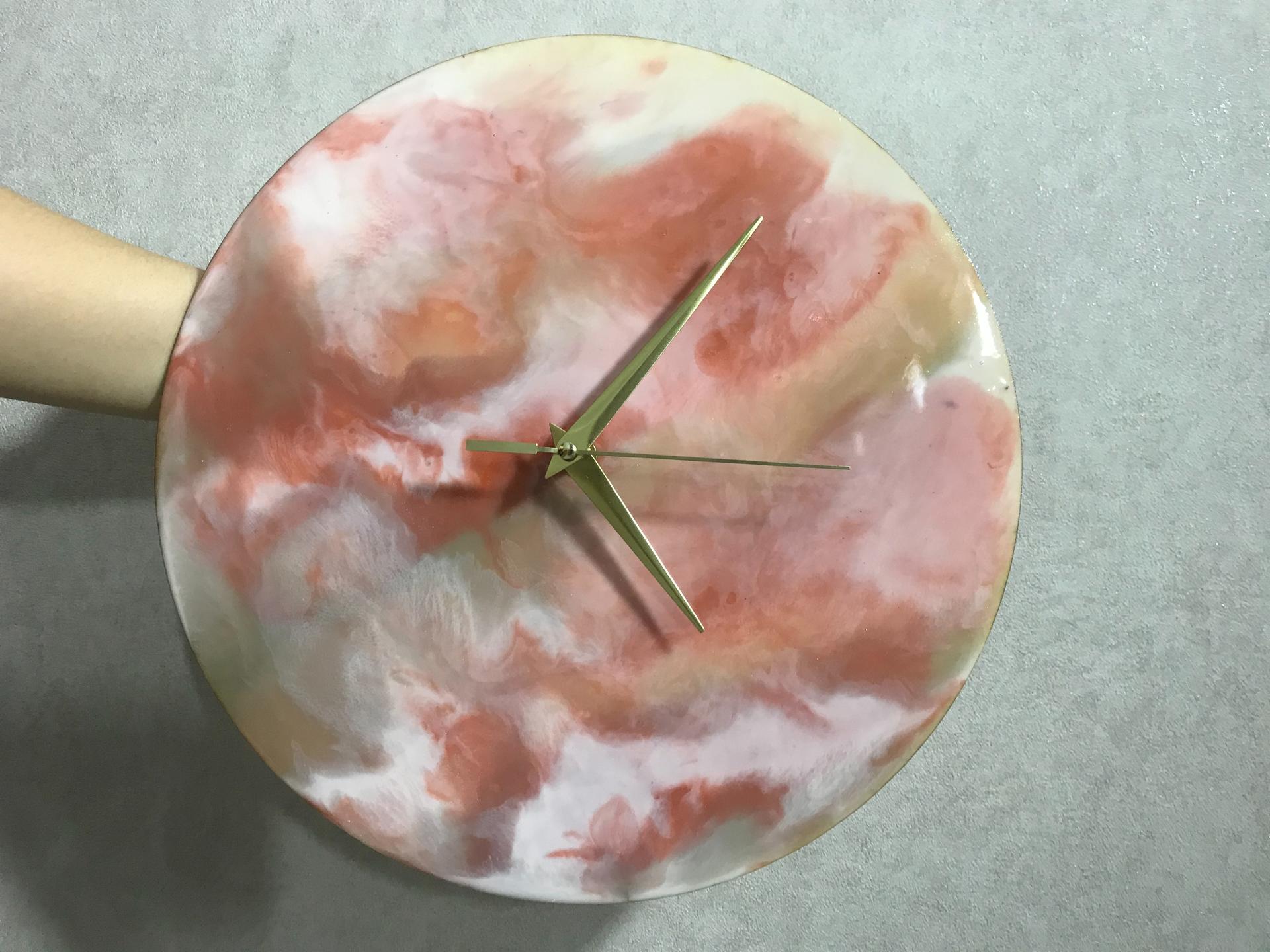 Resin Pour, Terrarium Workshops and DIY kit - Thumbnail 6