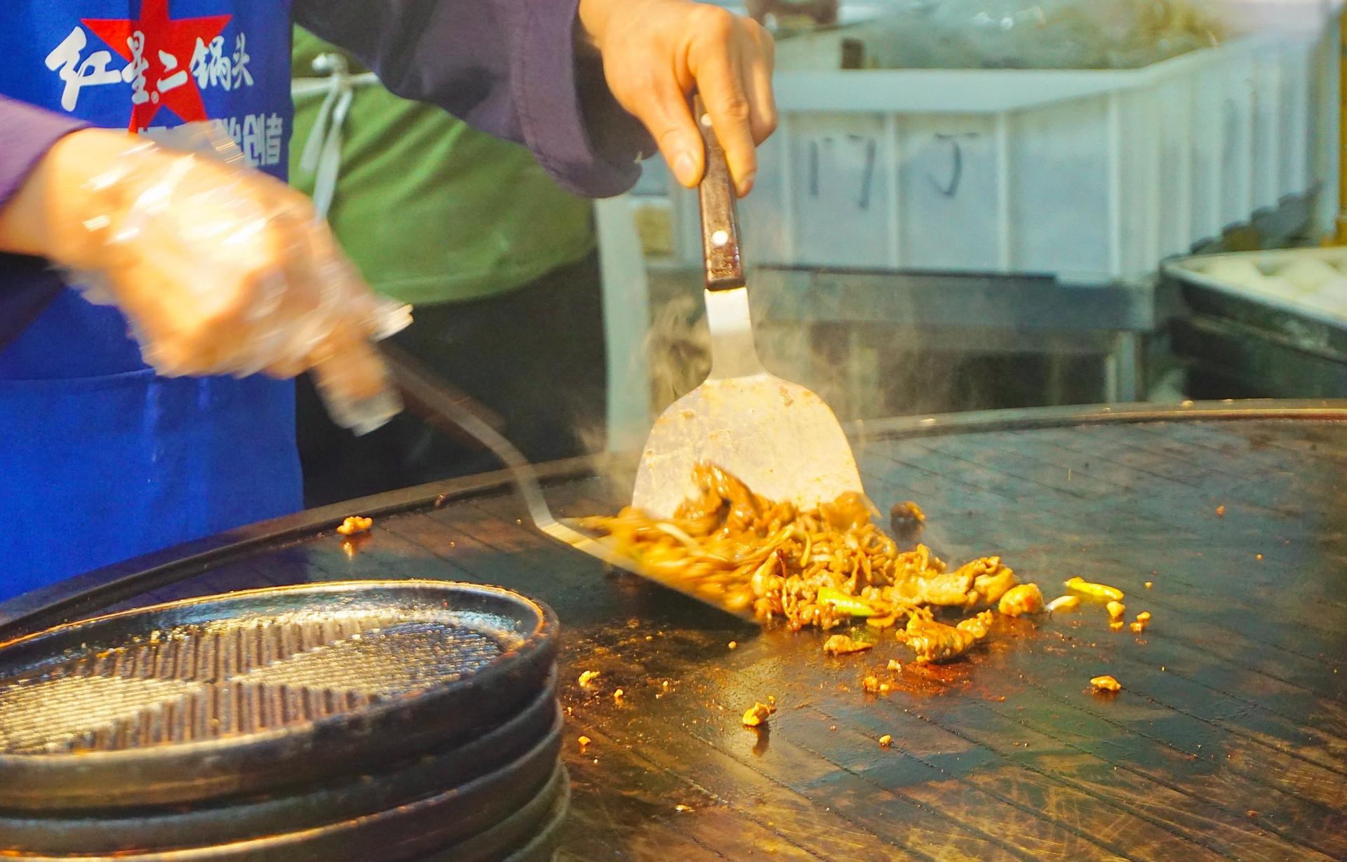 Niujie Halal Food Exploration Experience - Image 1