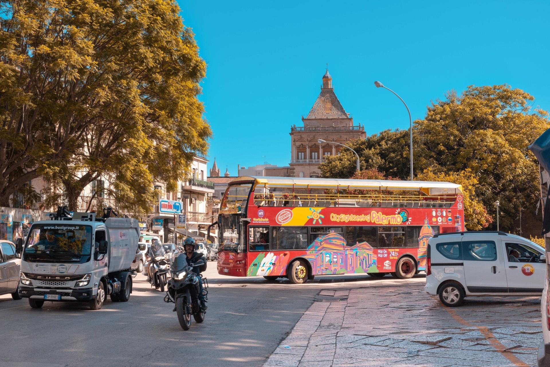 Palermo Hop-On Hop-Off Bus by City Sightseeing - Thumbnail 17