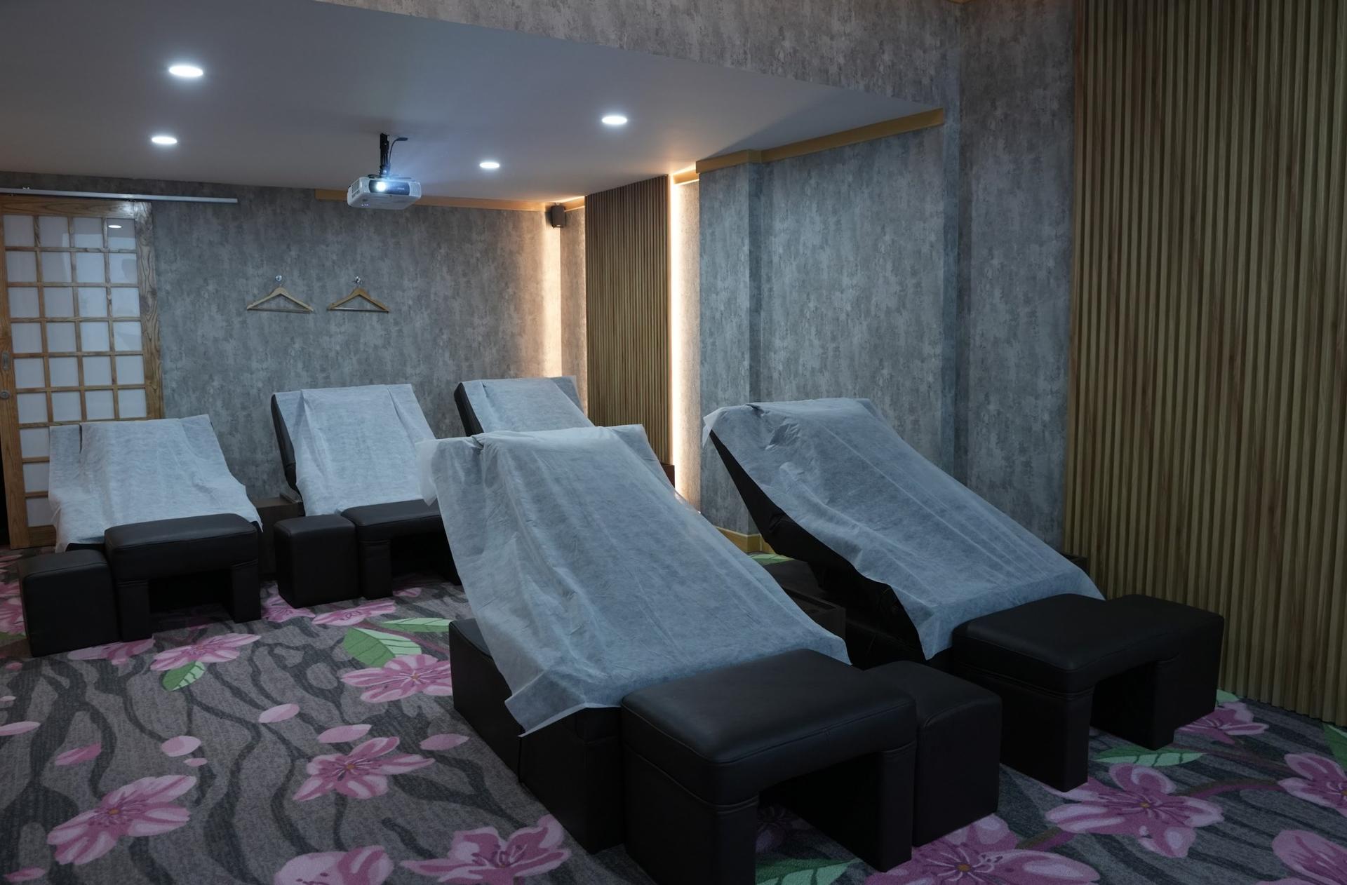 Kokuo Family Massage & Reflexology in Bandung - Thumbnail 9