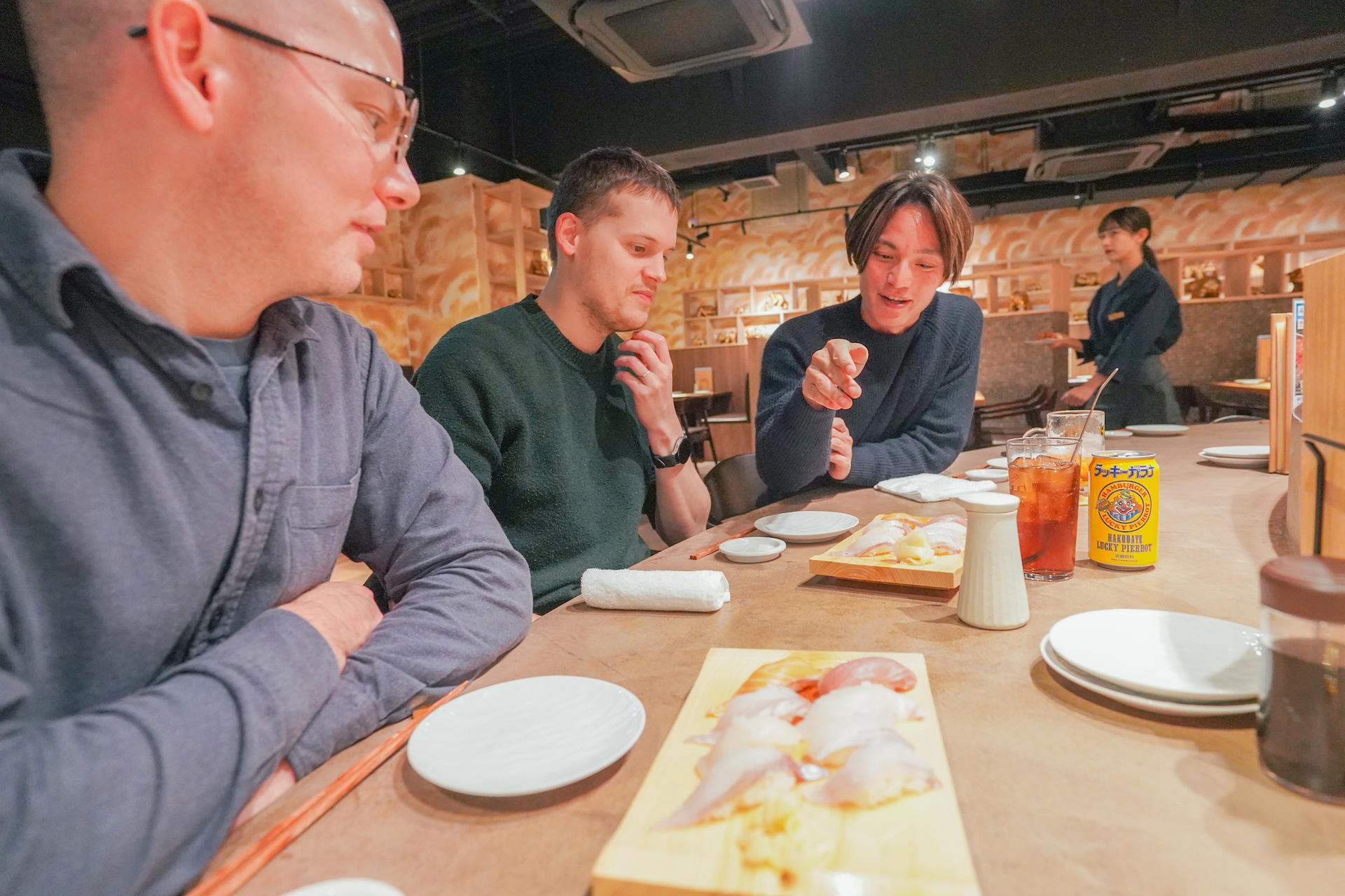 Tokyo Omakase Sushi & A5 Wagyu Premium Foodie Tour in Shinjuku  - Thumbnail 12